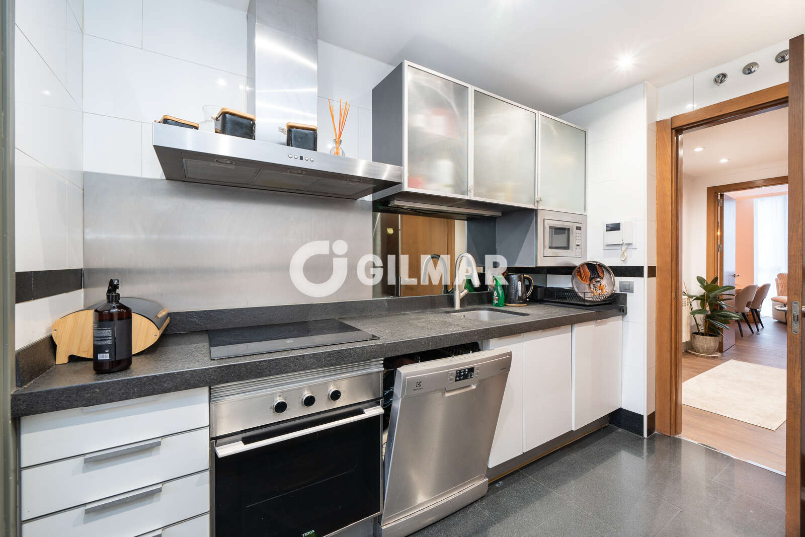 Property slider Gilmar