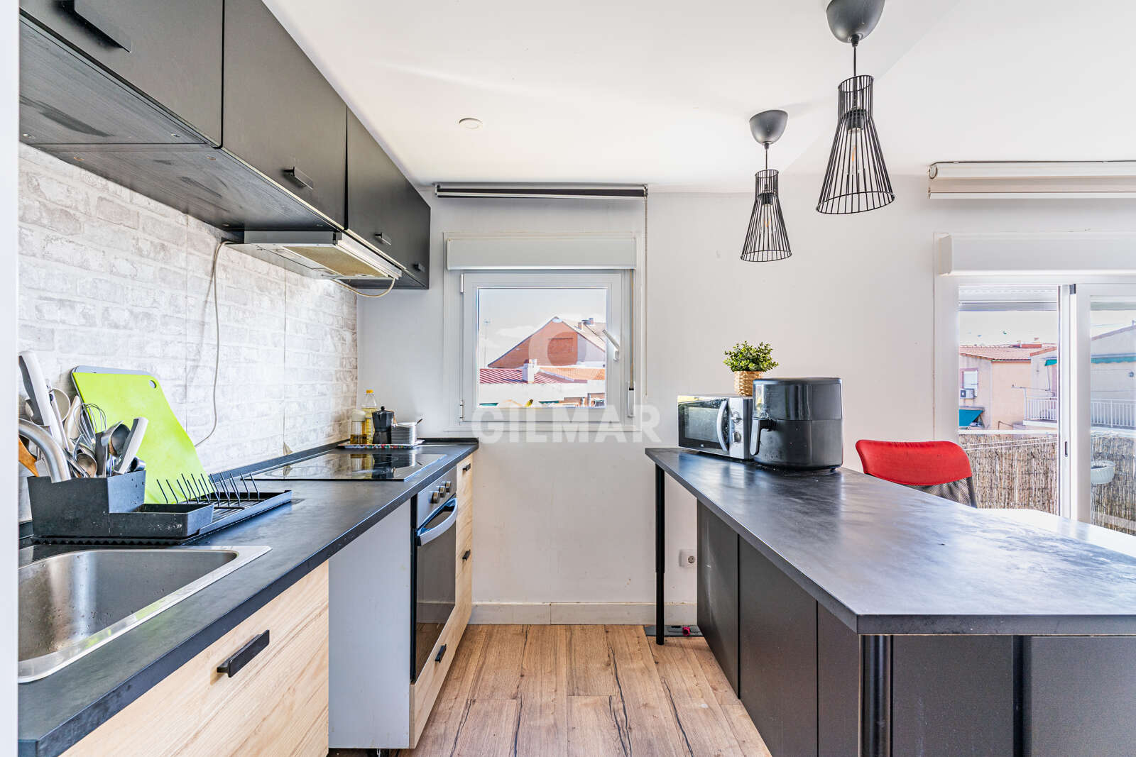 Property slider Gilmar