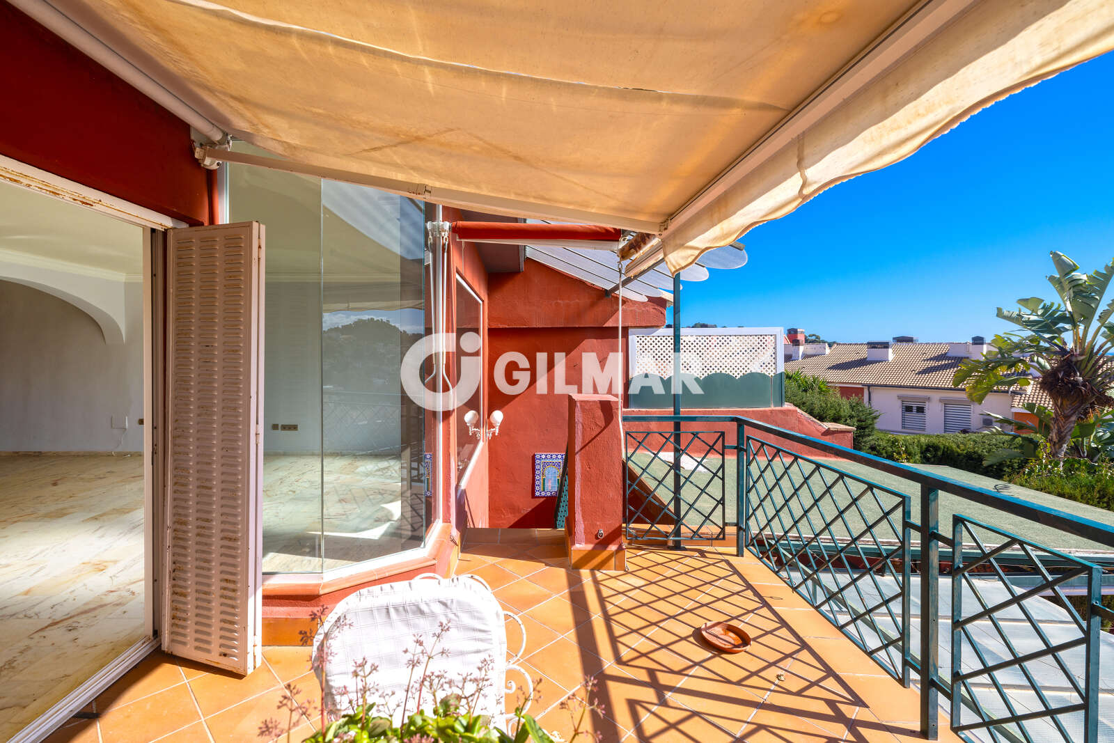 Property slider Gilmar