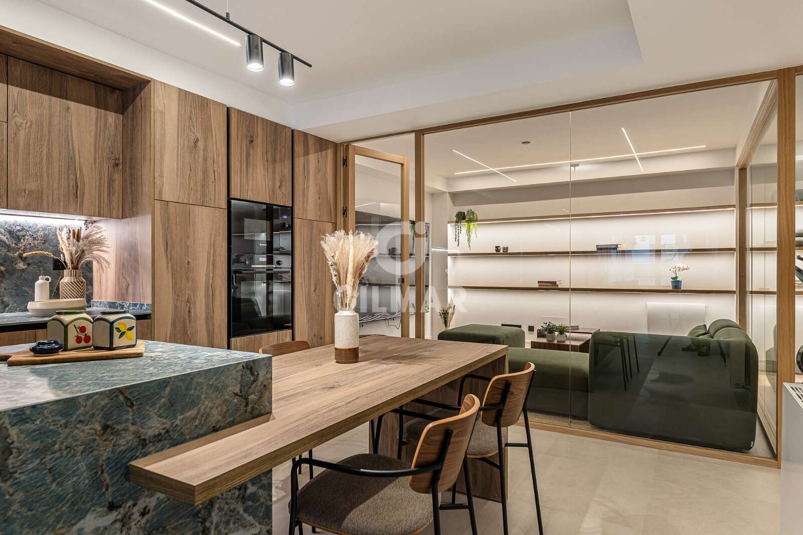 Property slider Gilmar