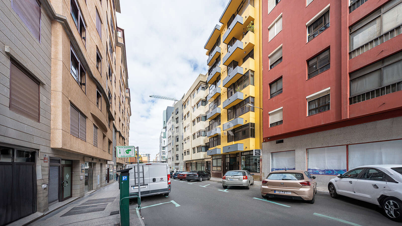 Property slider Gilmar