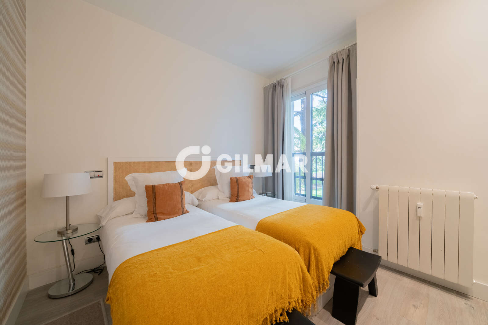 Property slider Gilmar