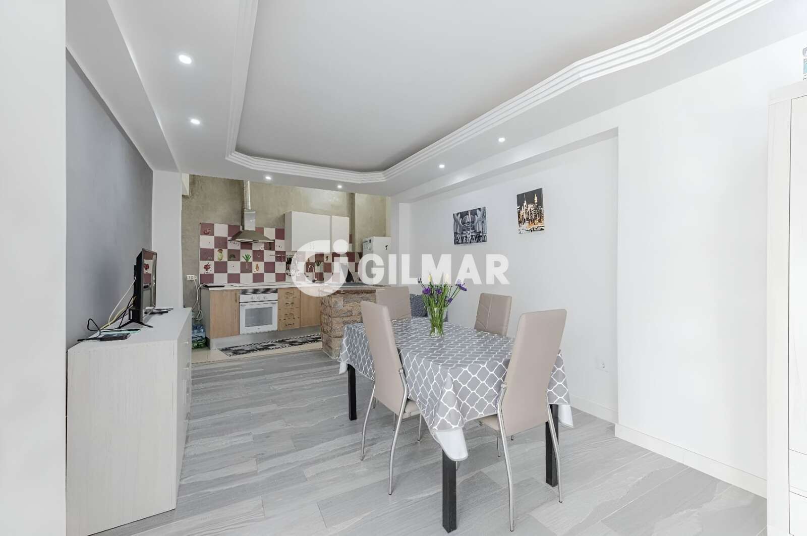 Property slider Gilmar