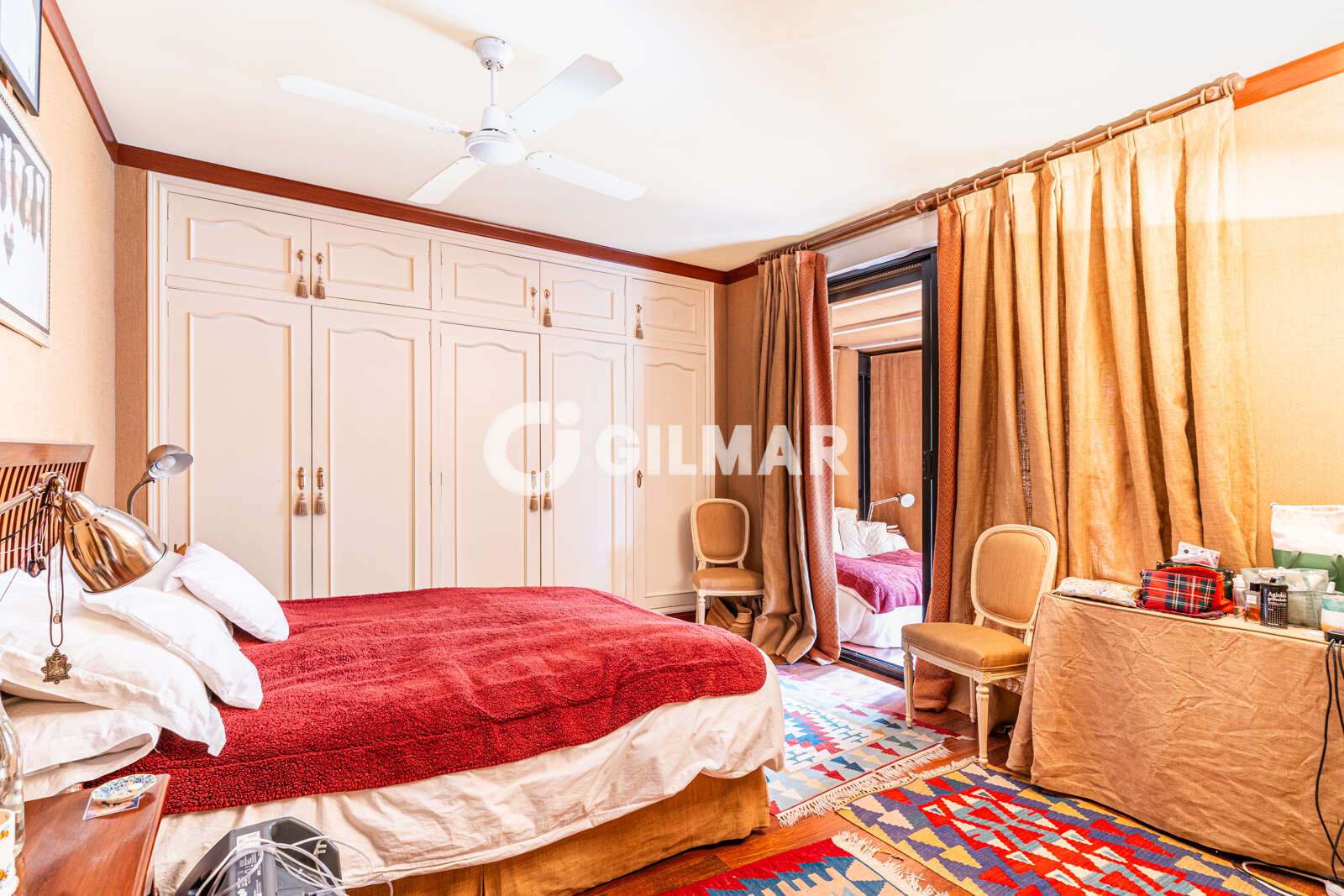 Property slider Gilmar