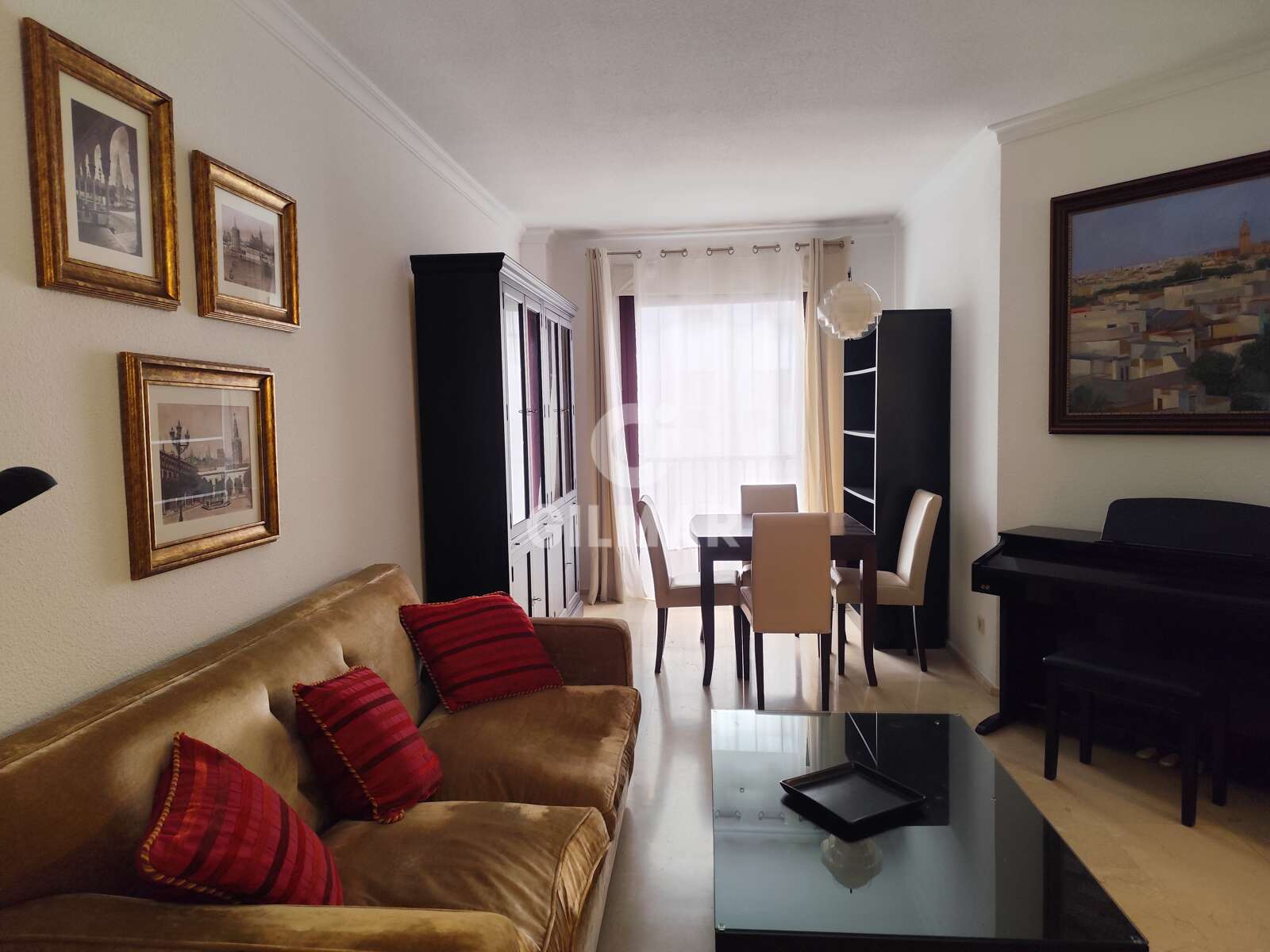 Property slider Gilmar