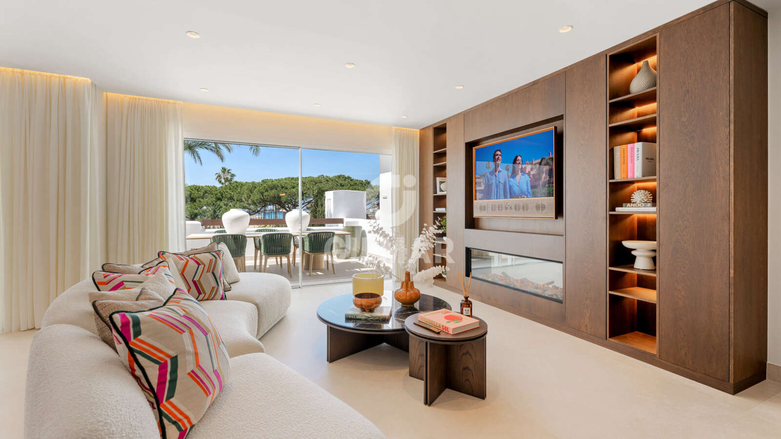 Property slider Gilmar