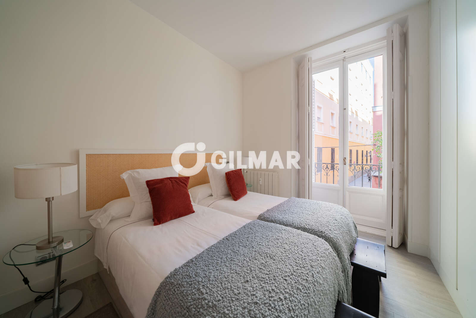 Property slider Gilmar