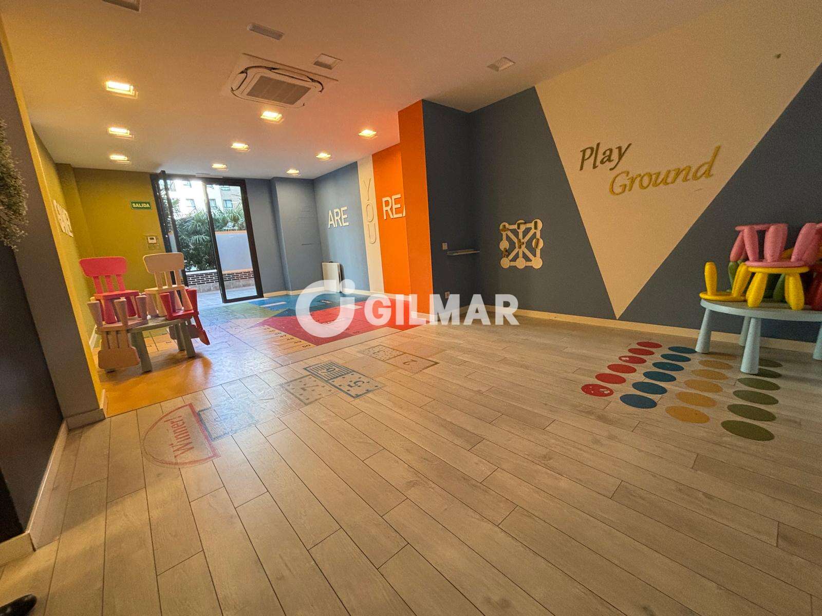 Property slider Gilmar