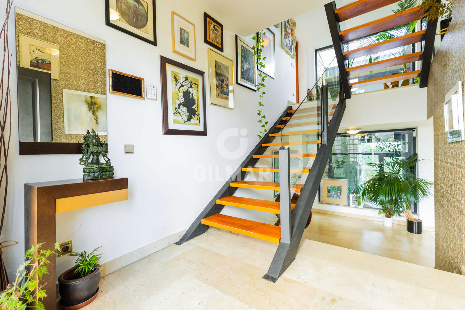 Property slider Gilmar