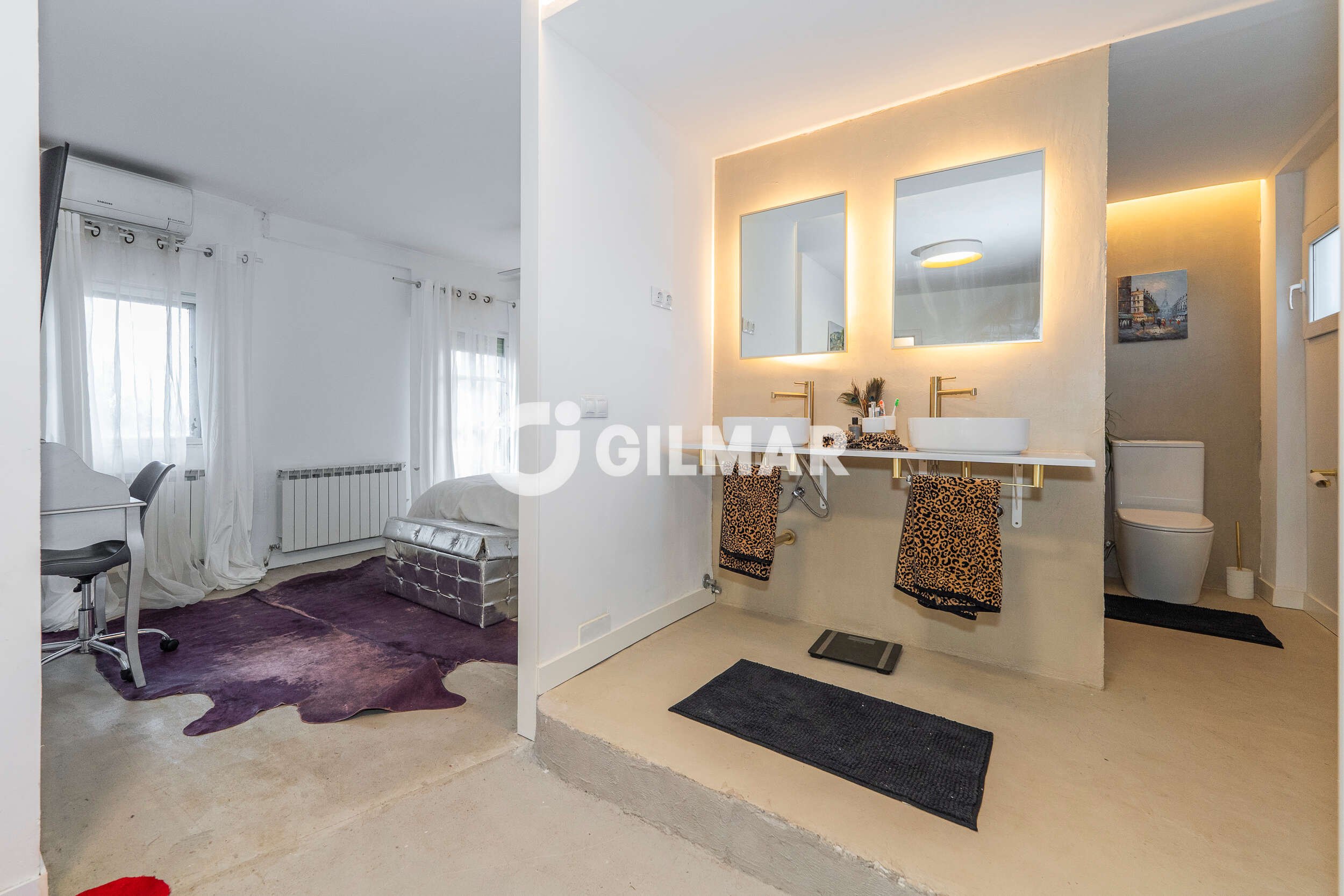 Photo of Townhouse