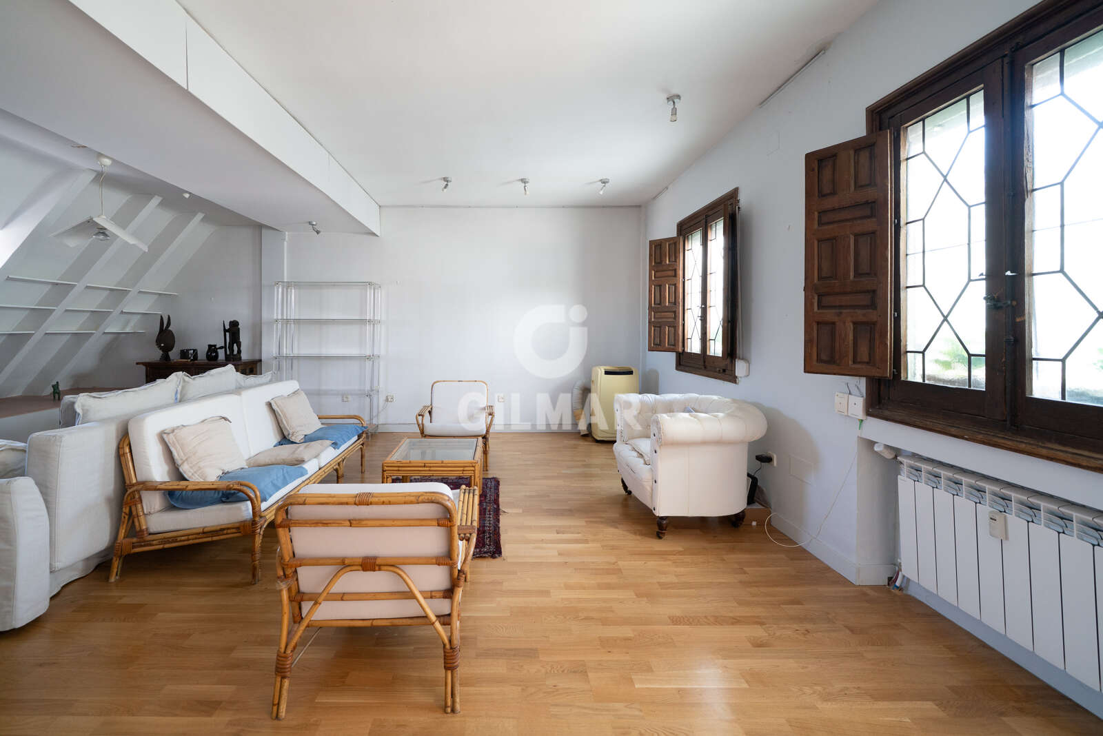 Property slider Gilmar