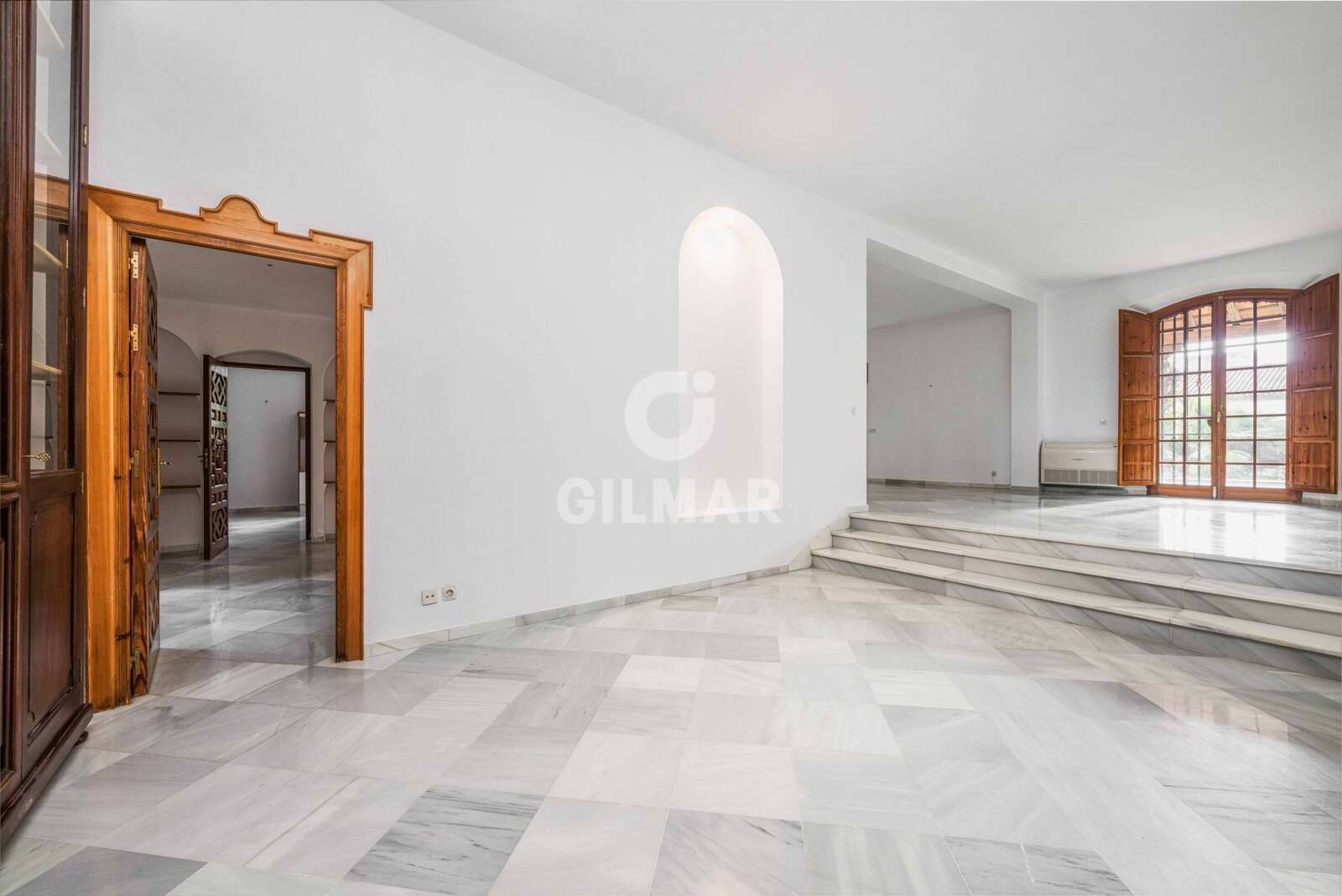 Property slider Gilmar