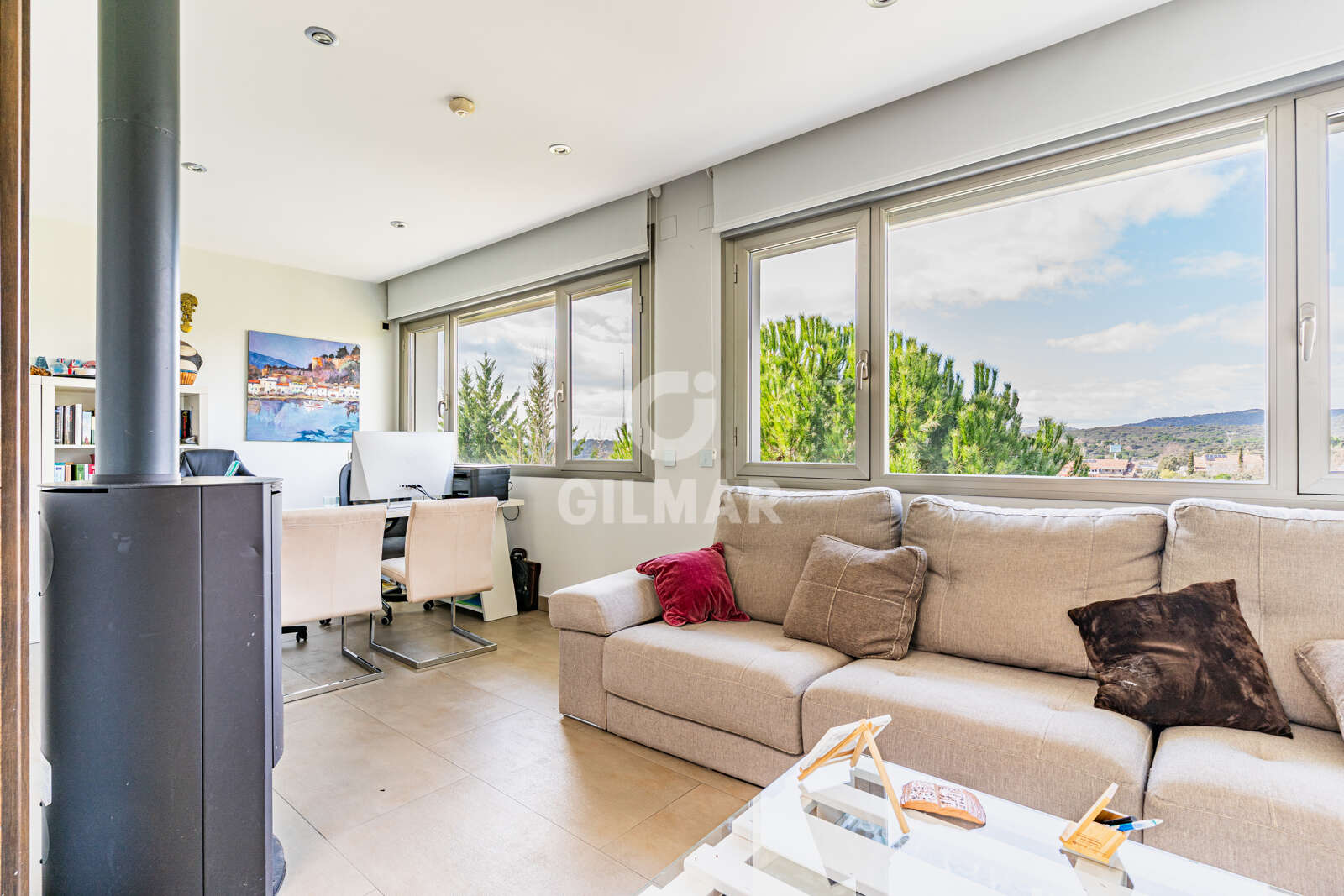 Property slider Gilmar