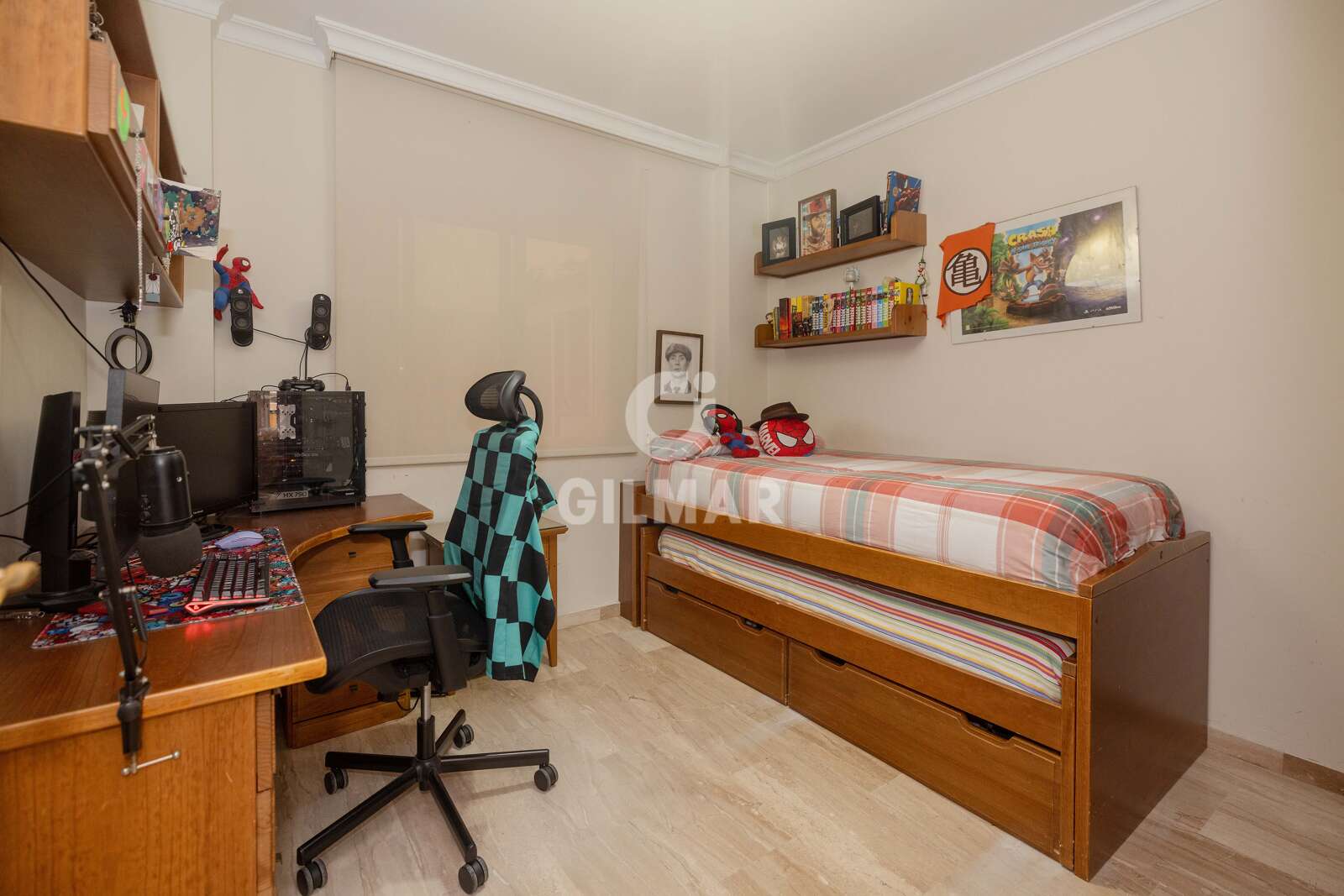 Property slider Gilmar