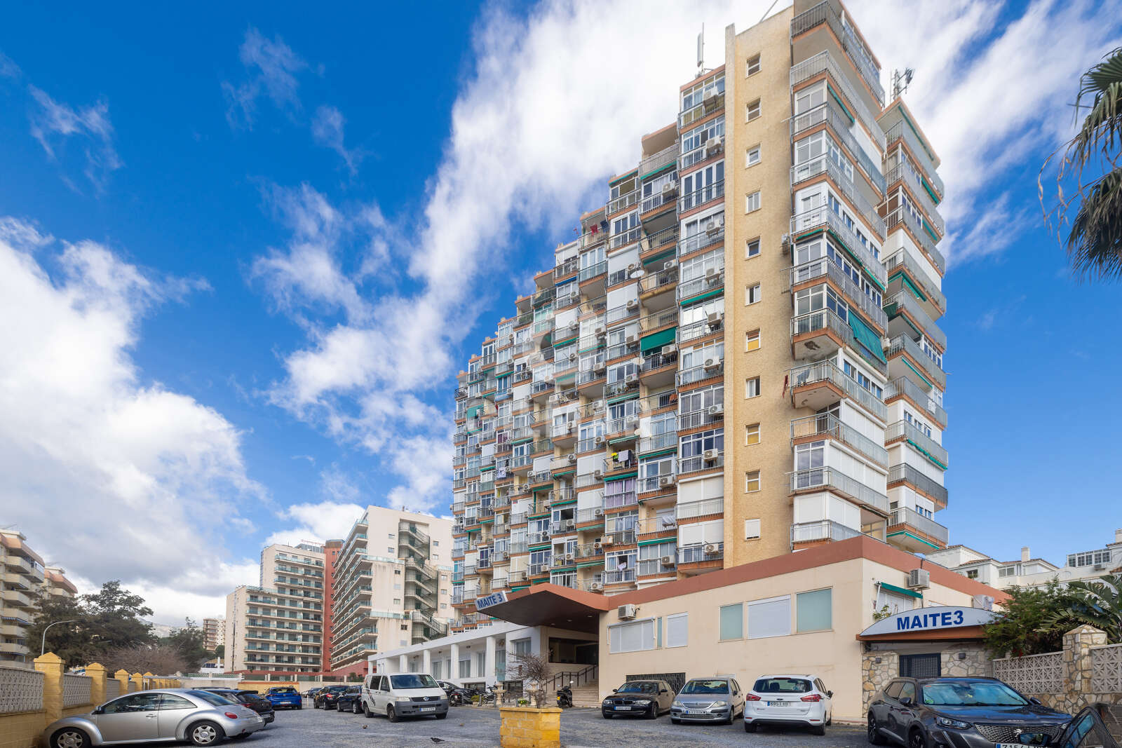 Property slider Gilmar