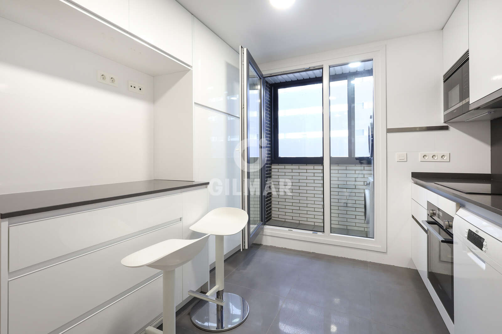 Property slider Gilmar