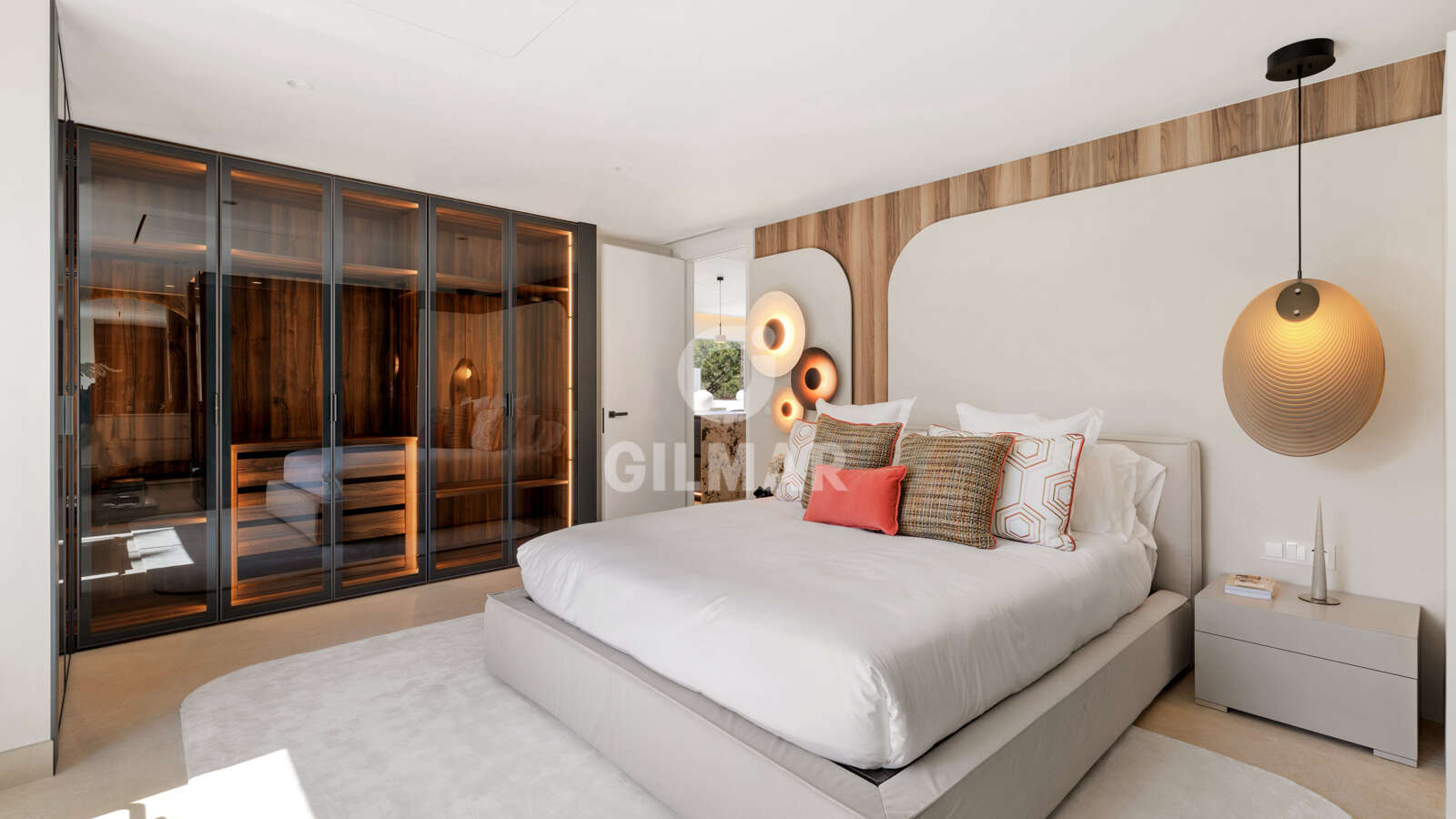 Property slider Gilmar