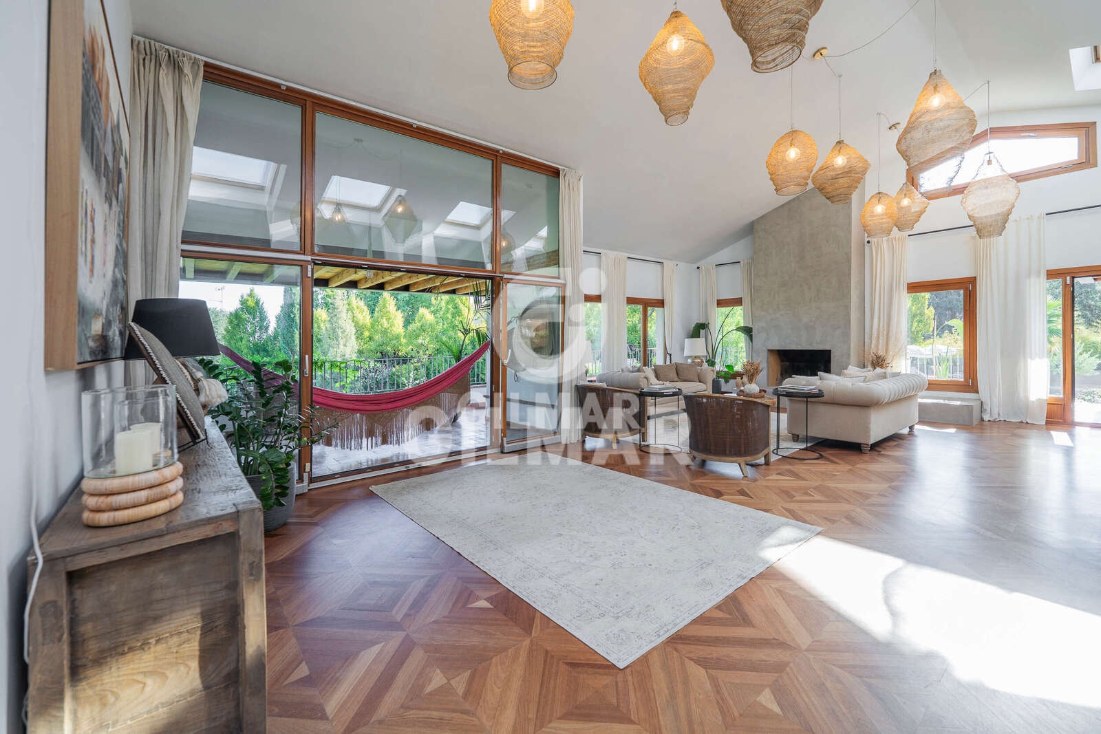 Property slider Gilmar