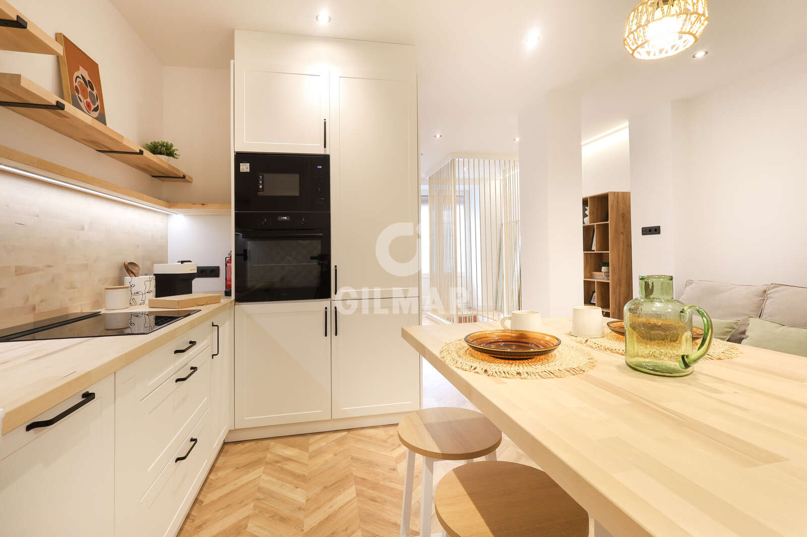 Property slider Gilmar