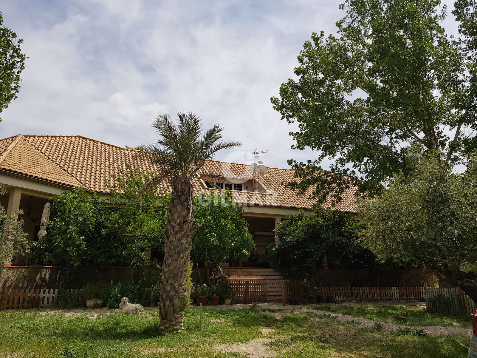 Property slider Gilmar