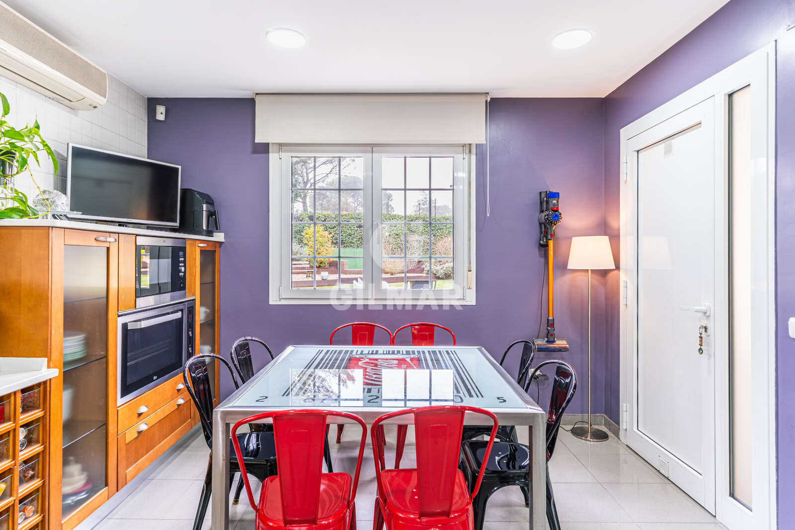 Property slider Gilmar