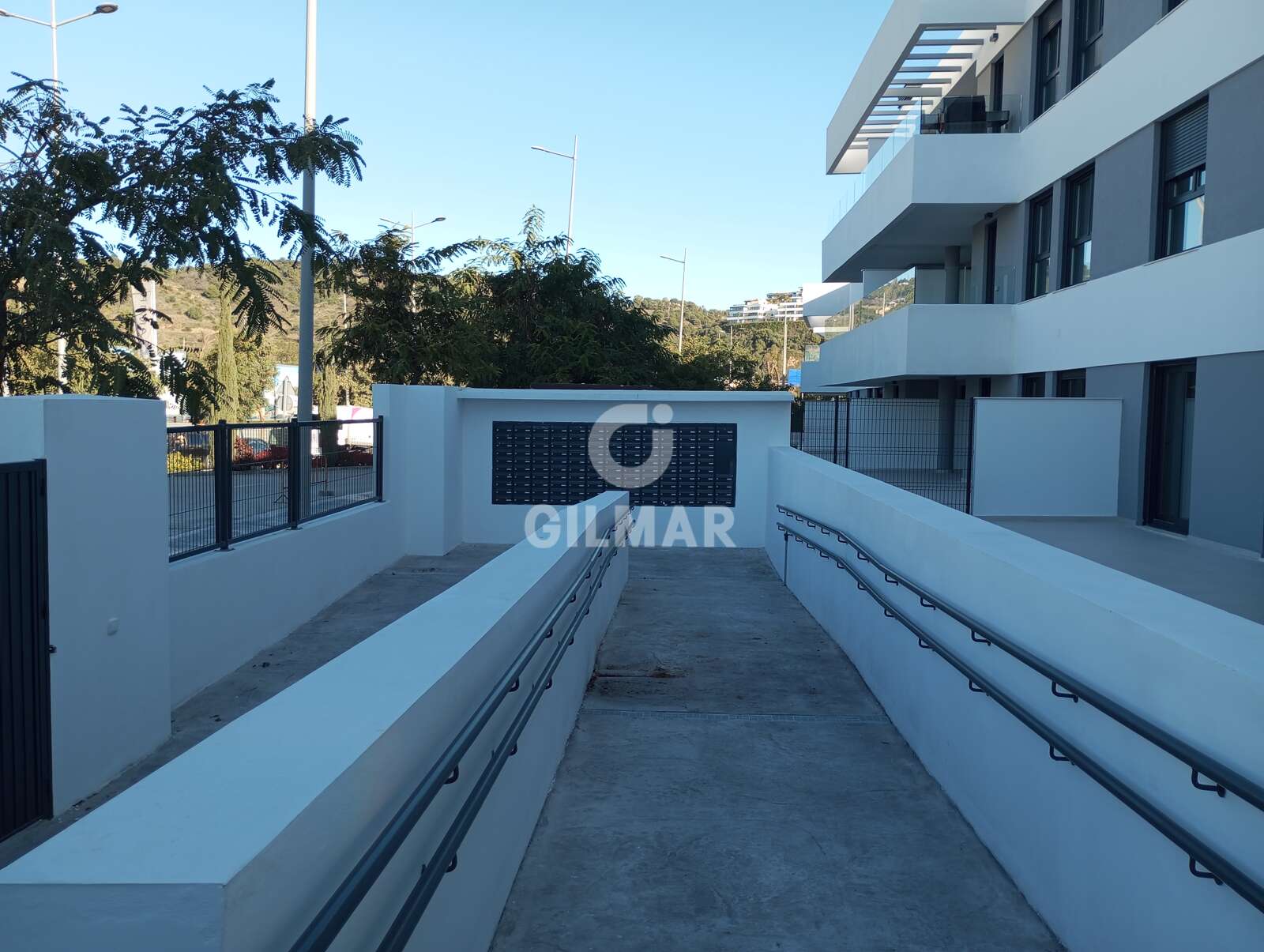 Property slider Gilmar