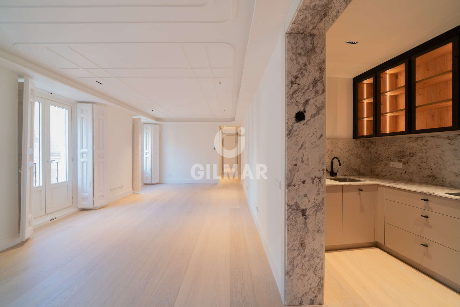 Property slider Gilmar