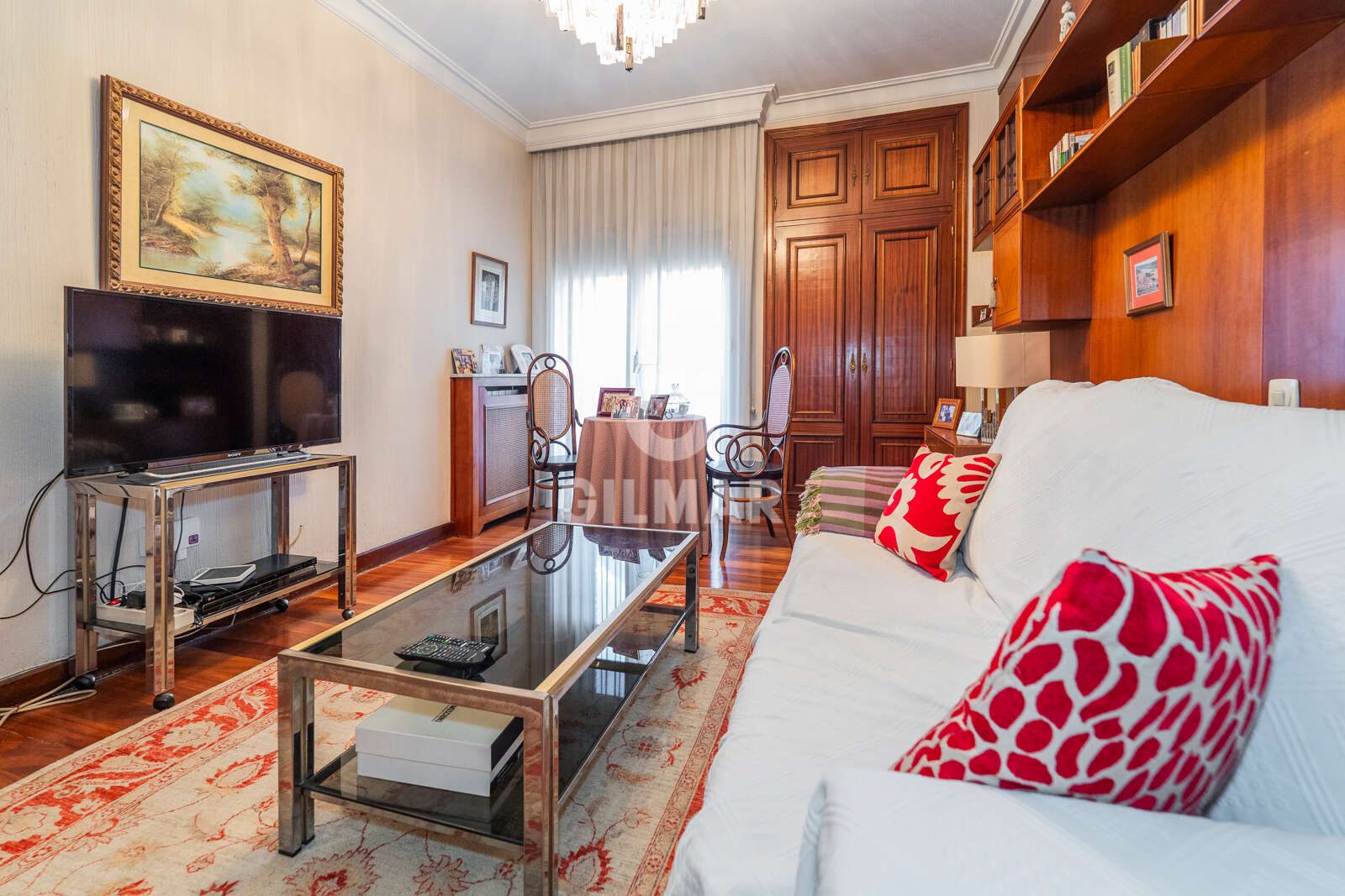 Property slider Gilmar