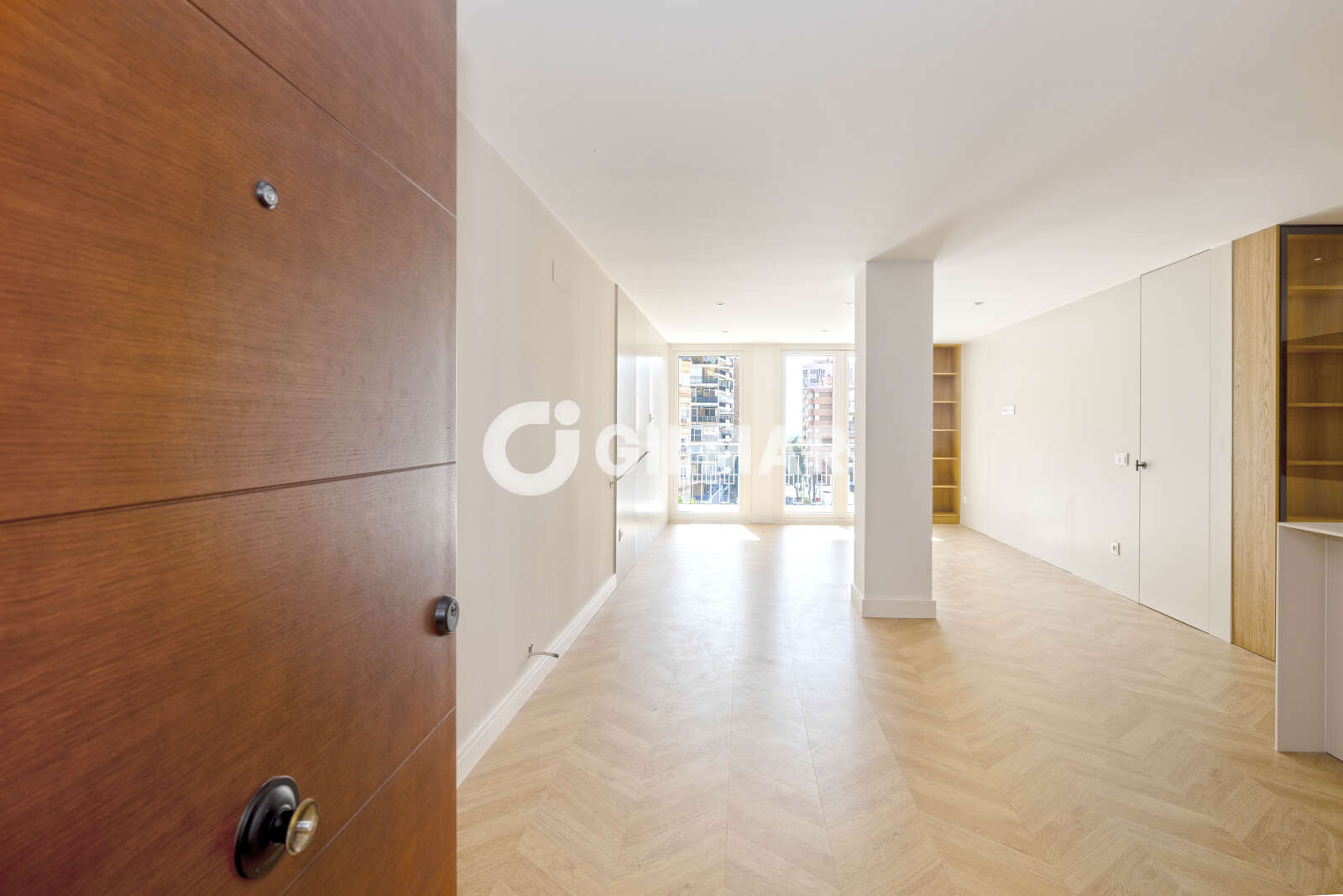 Property slider Gilmar