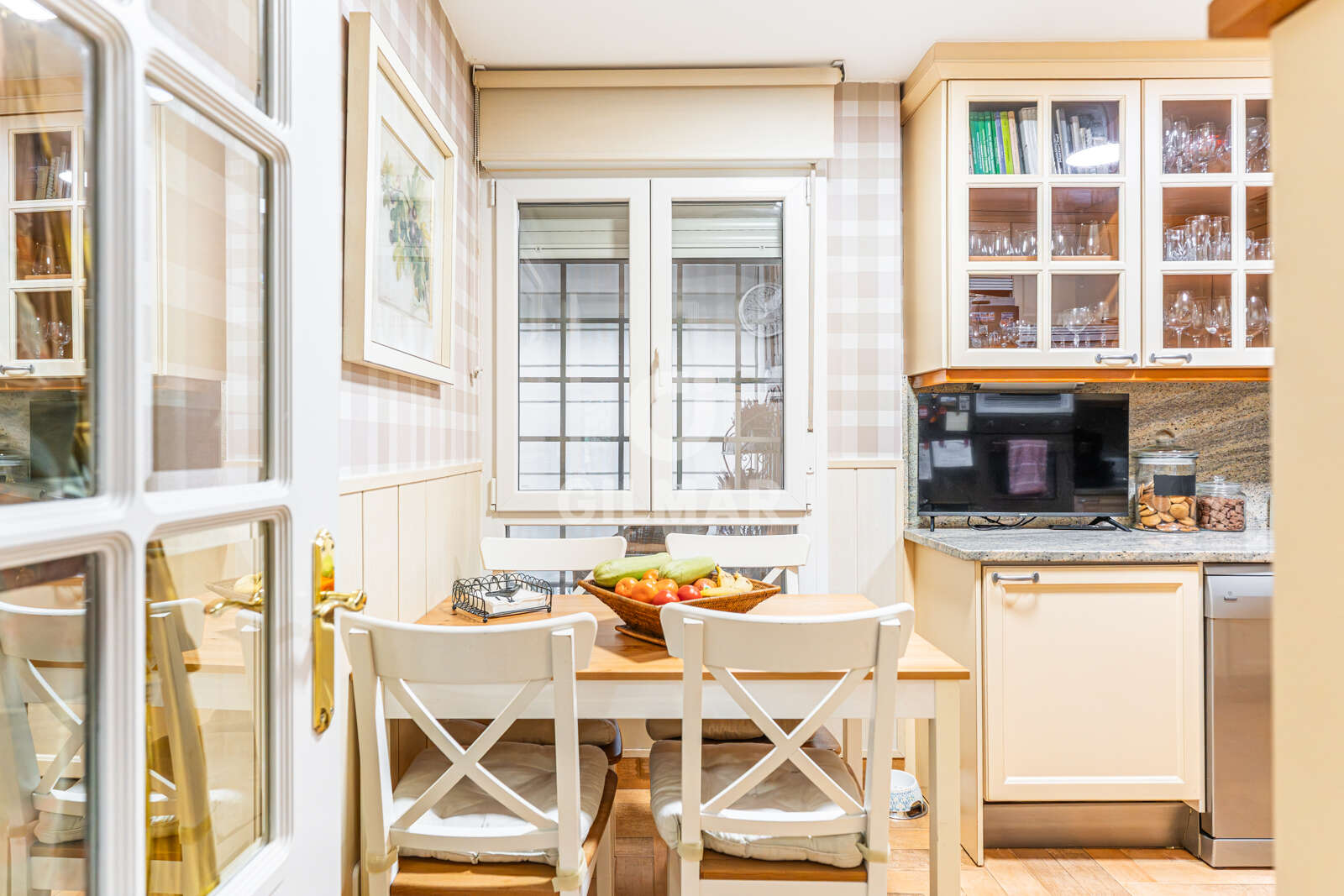 Property slider Gilmar