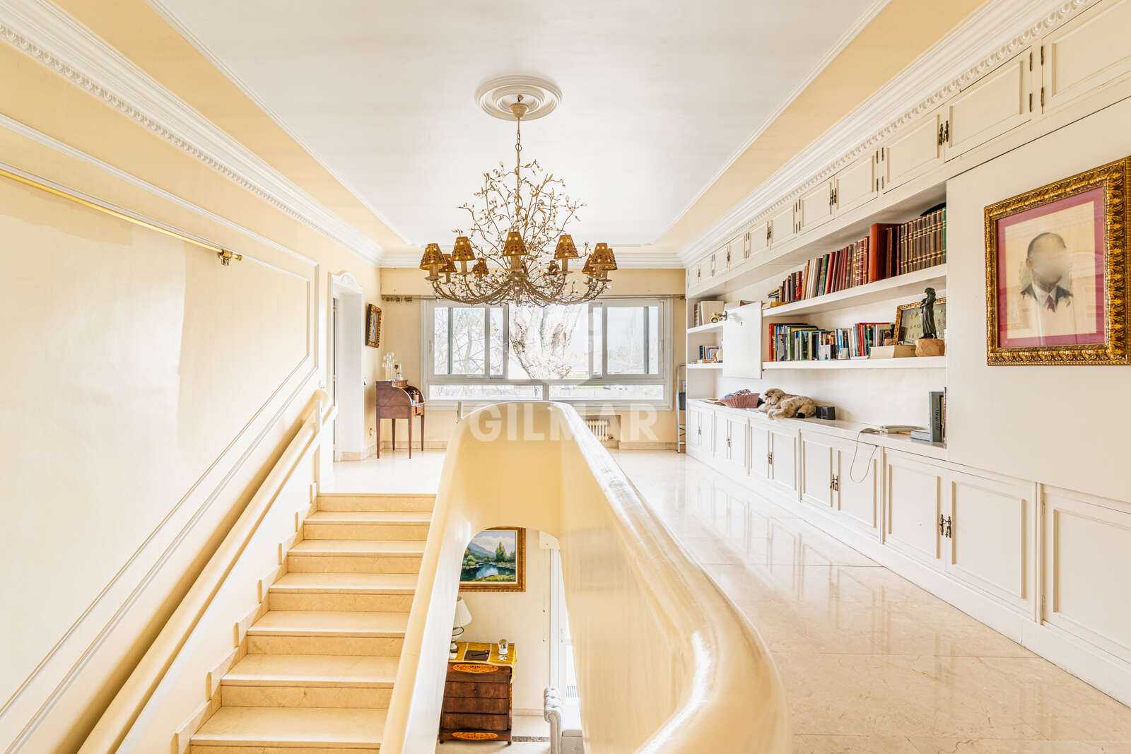 Property slider Gilmar
