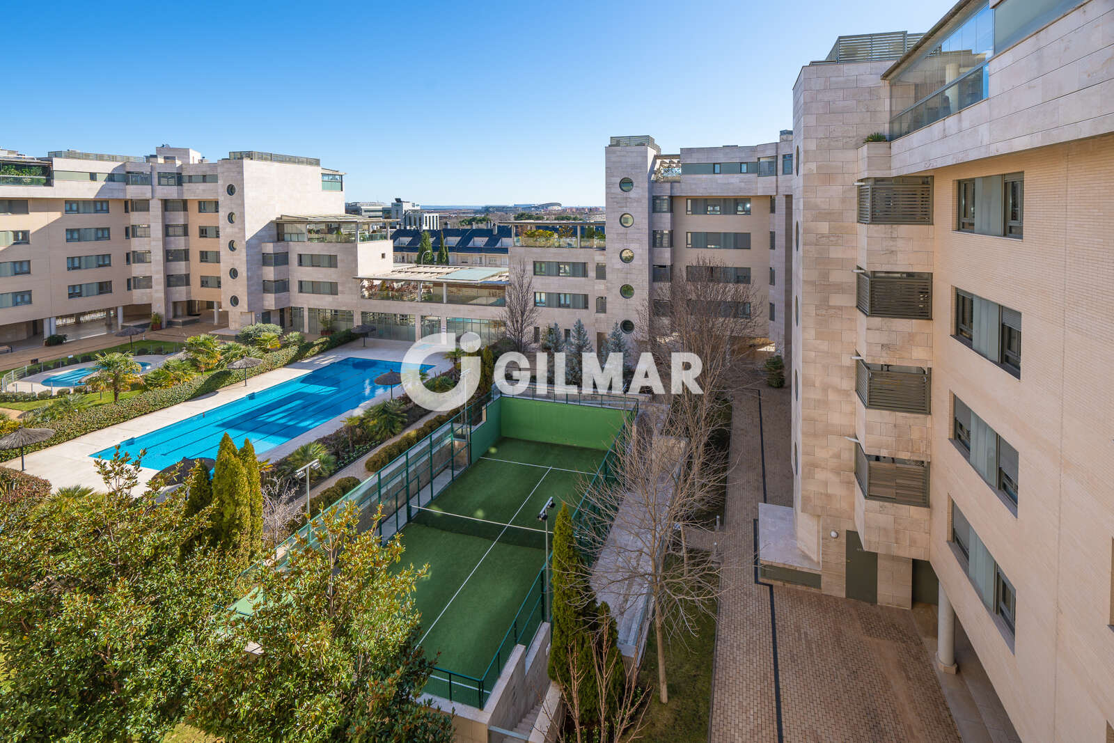 Property slider Gilmar