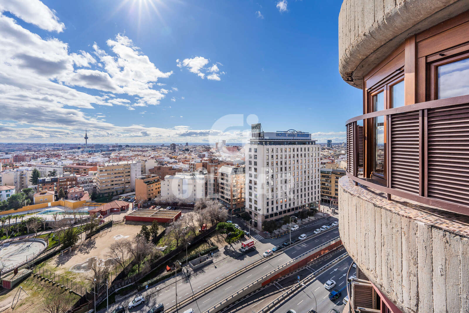 Property slider Gilmar