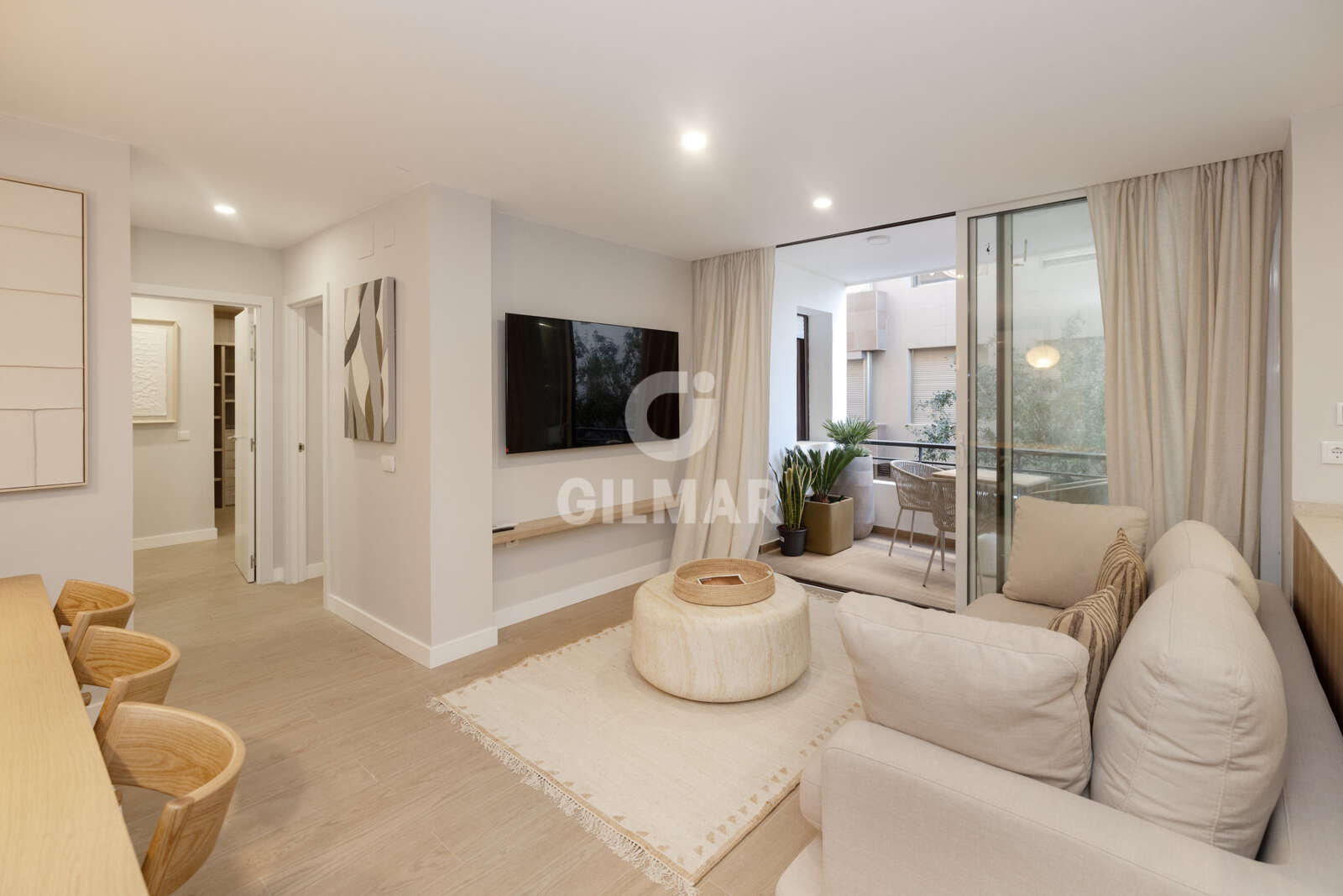 Property slider Gilmar