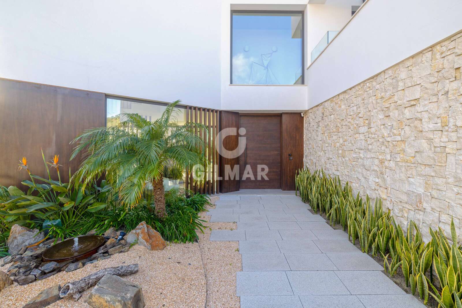 Property slider Gilmar