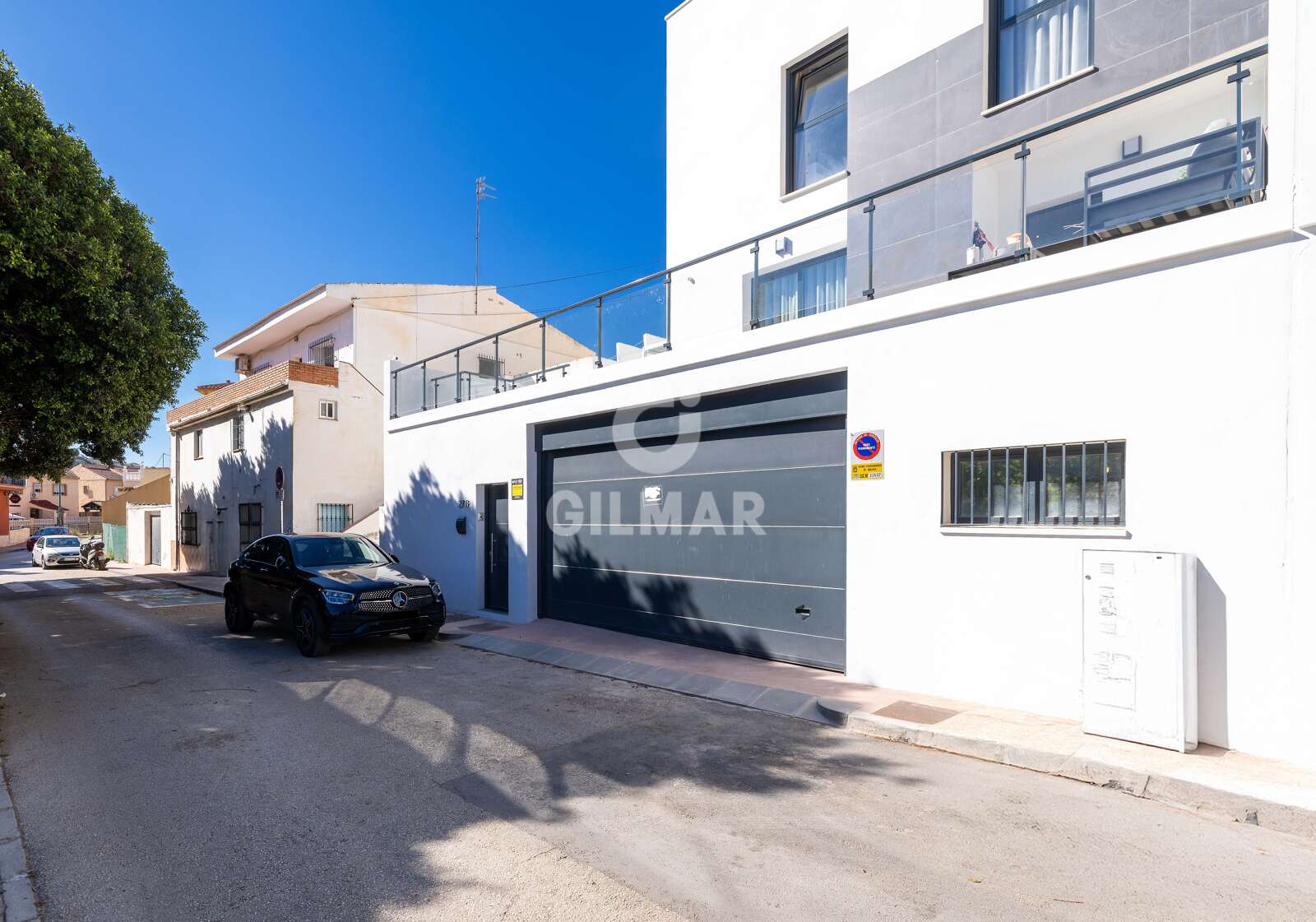 Property slider Gilmar