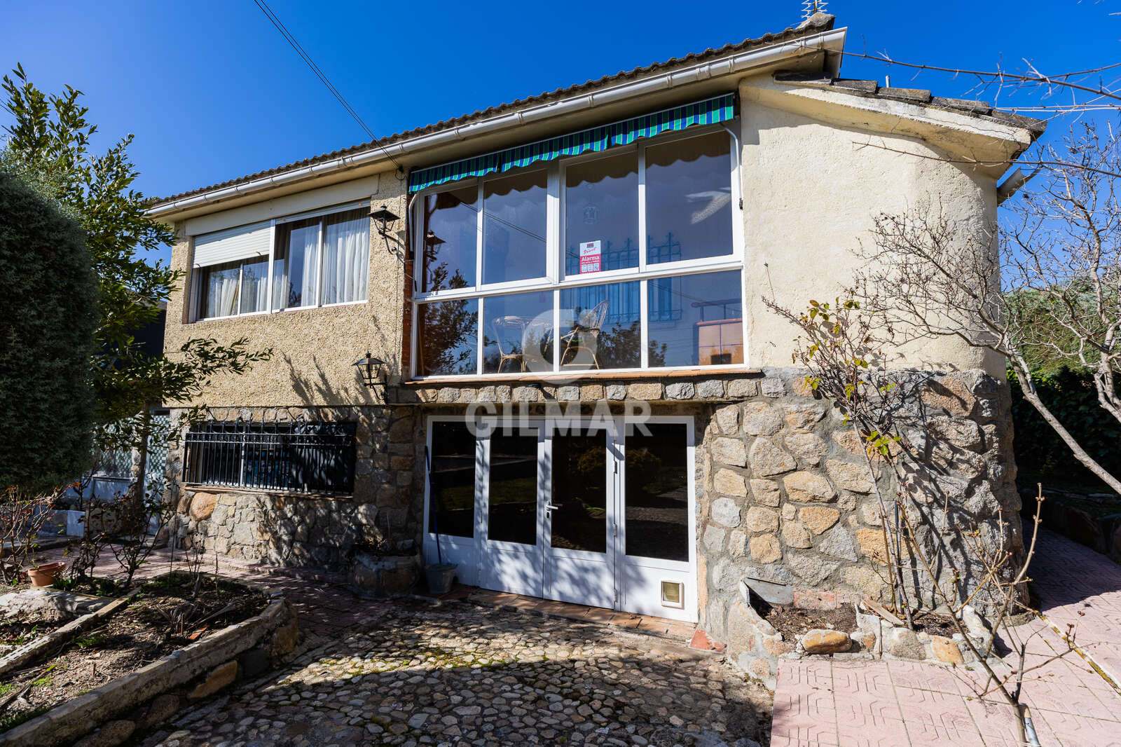 Property slider Gilmar