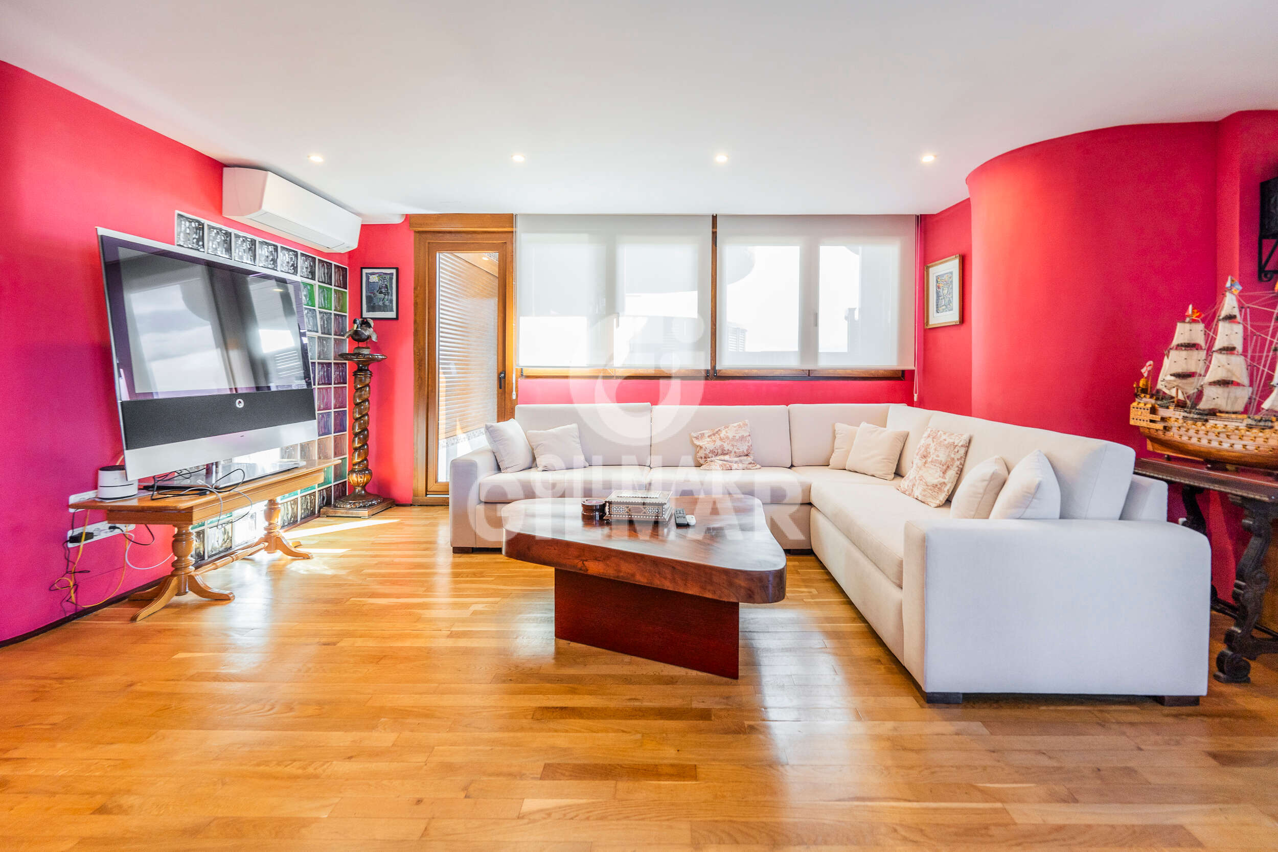 Piso · 236 m² · 3 dorm