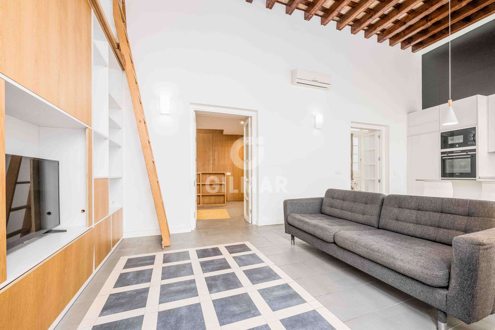 Property slider Gilmar