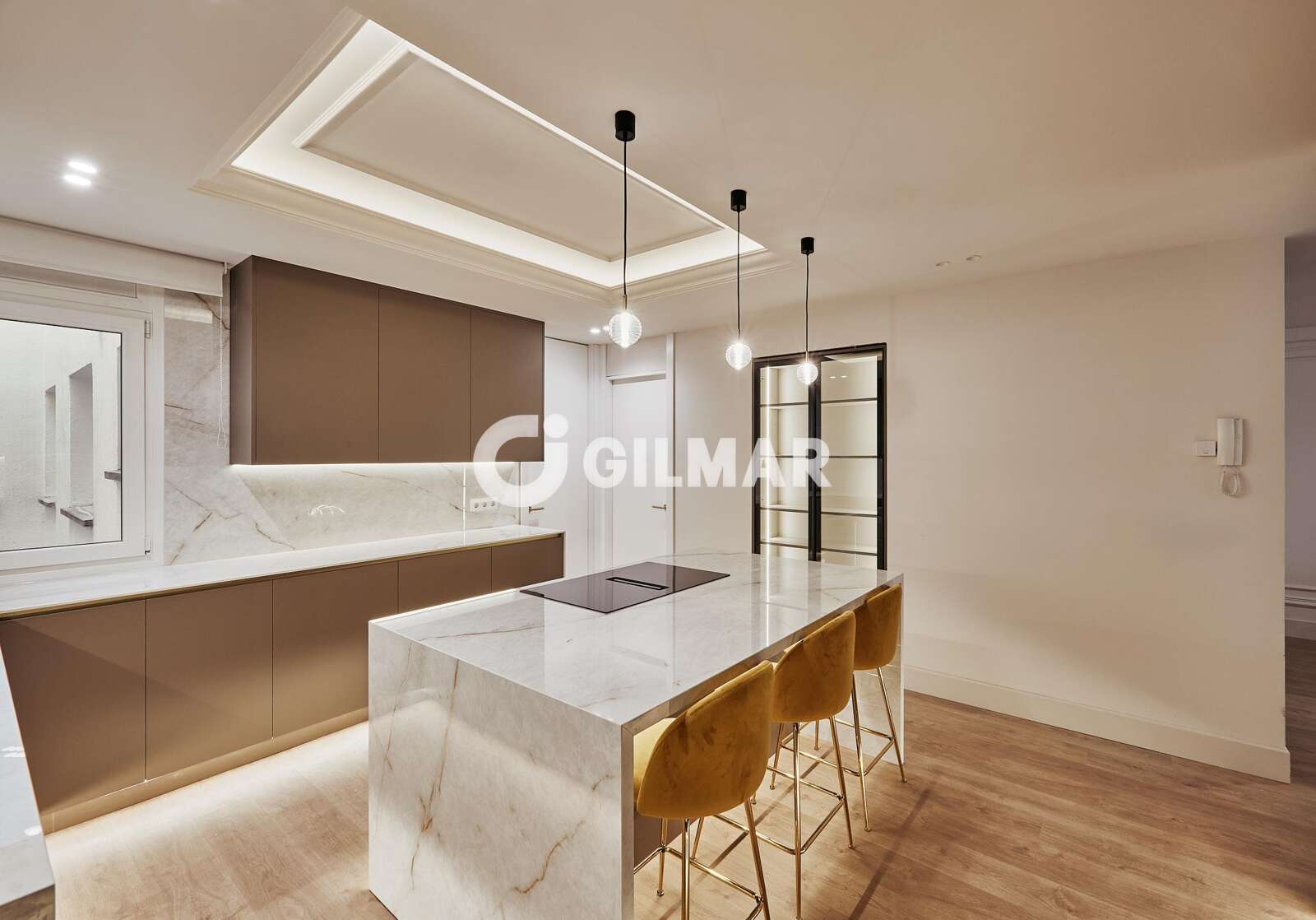 Property slider Gilmar