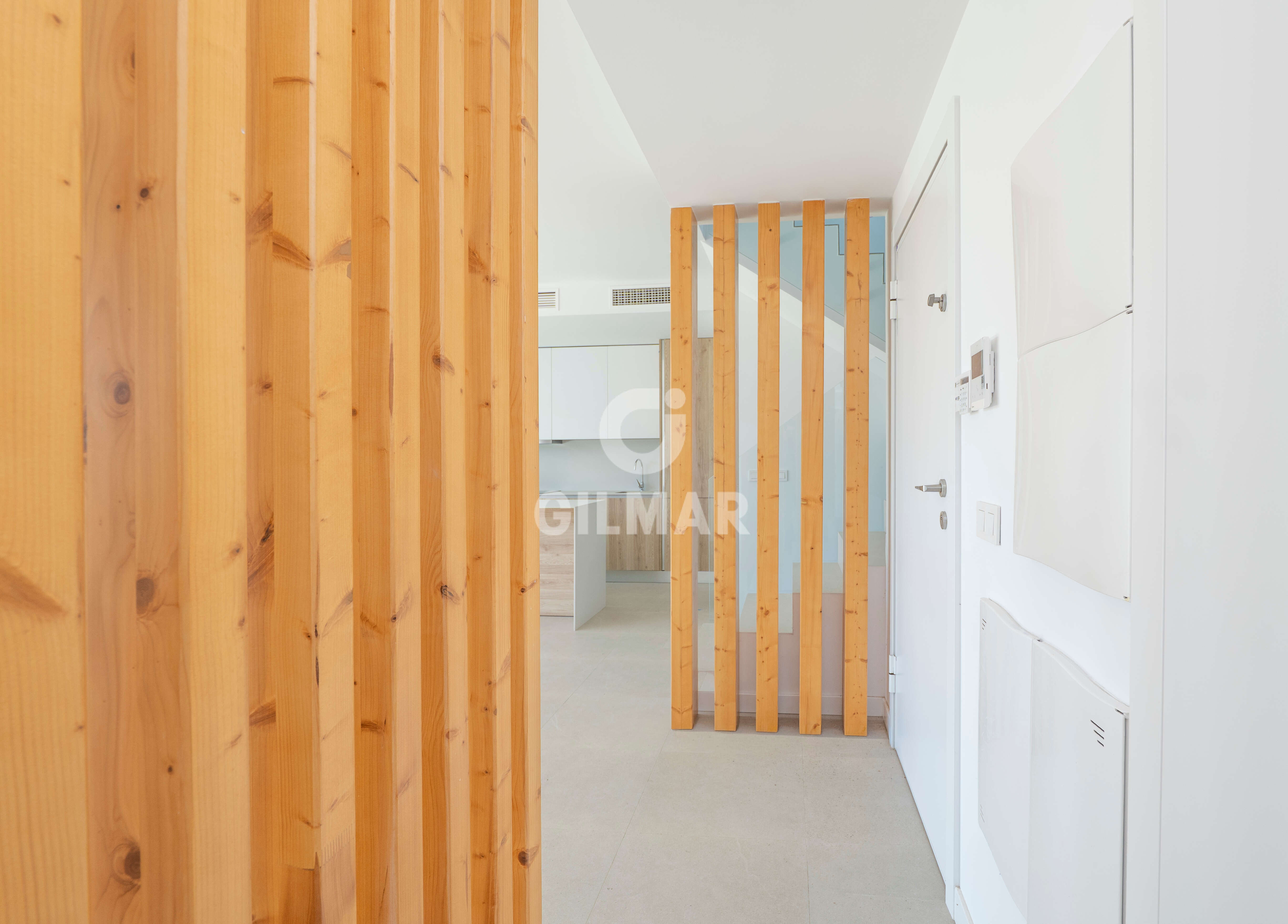 Photo of Semi-detached house