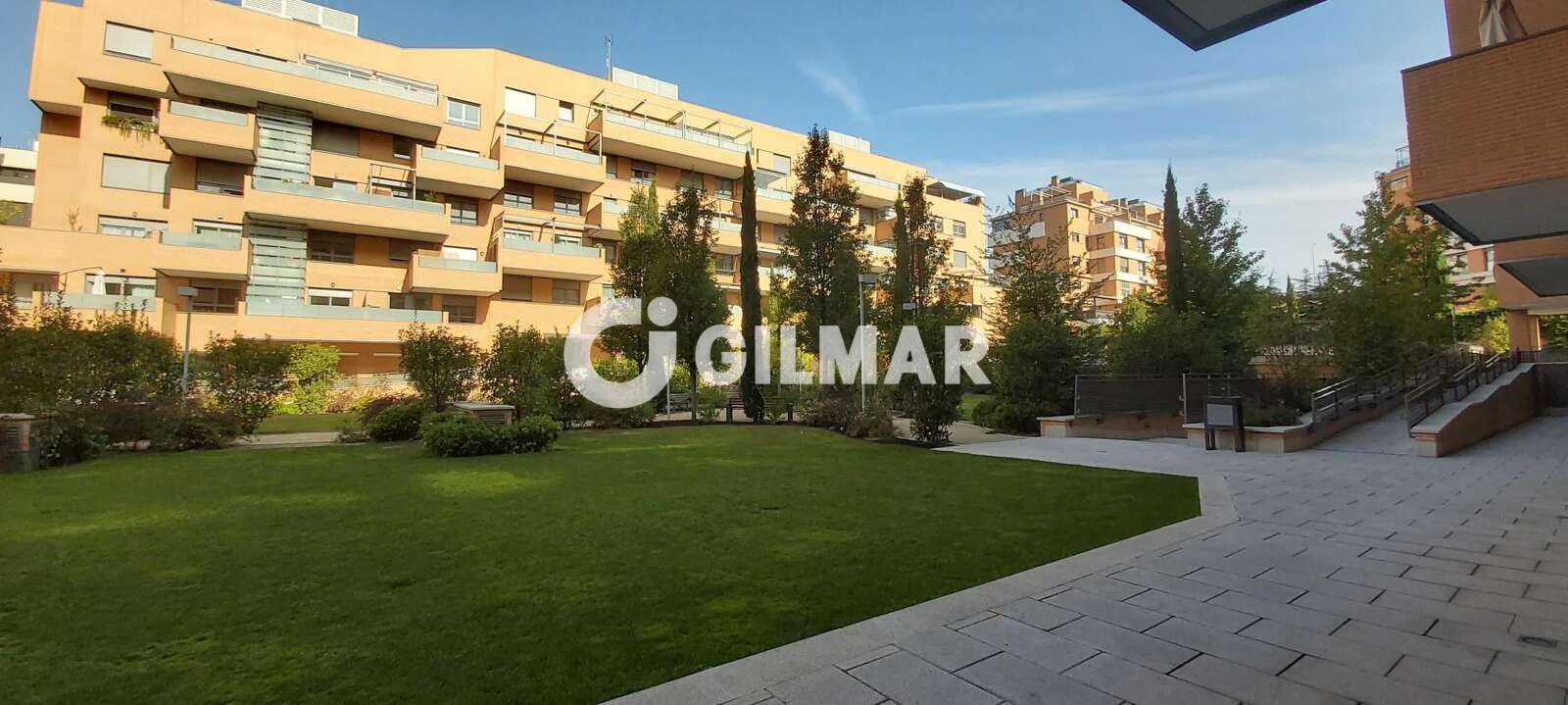 Property slider Gilmar