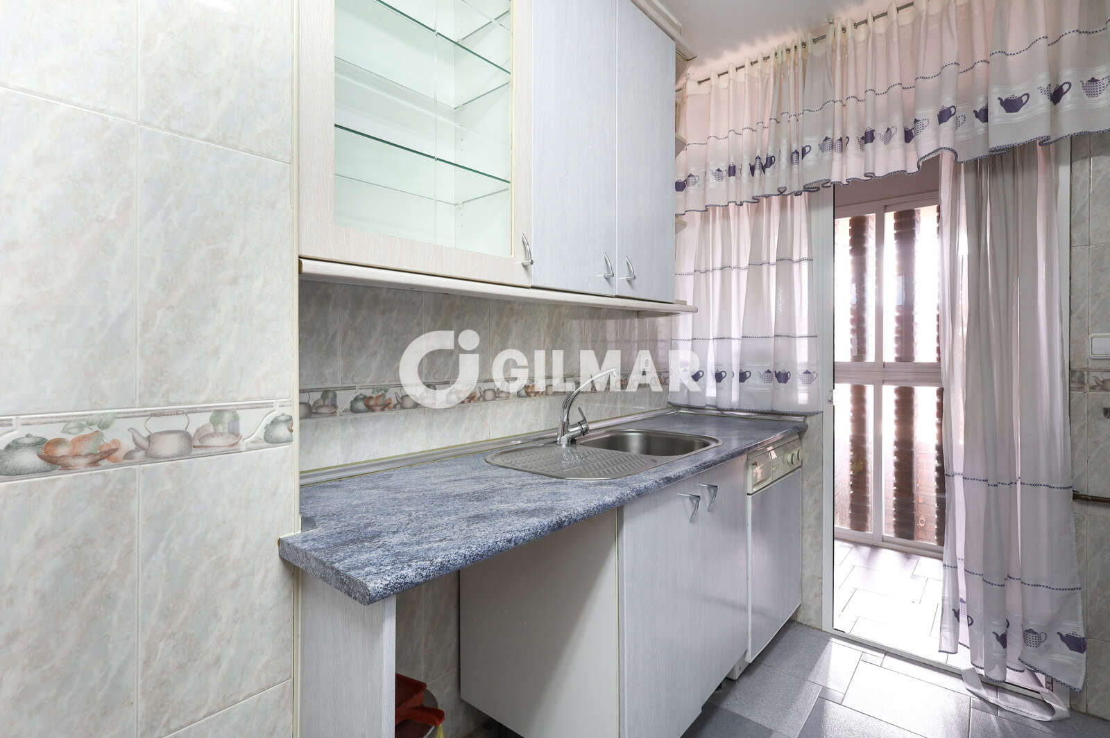 Property slider Gilmar
