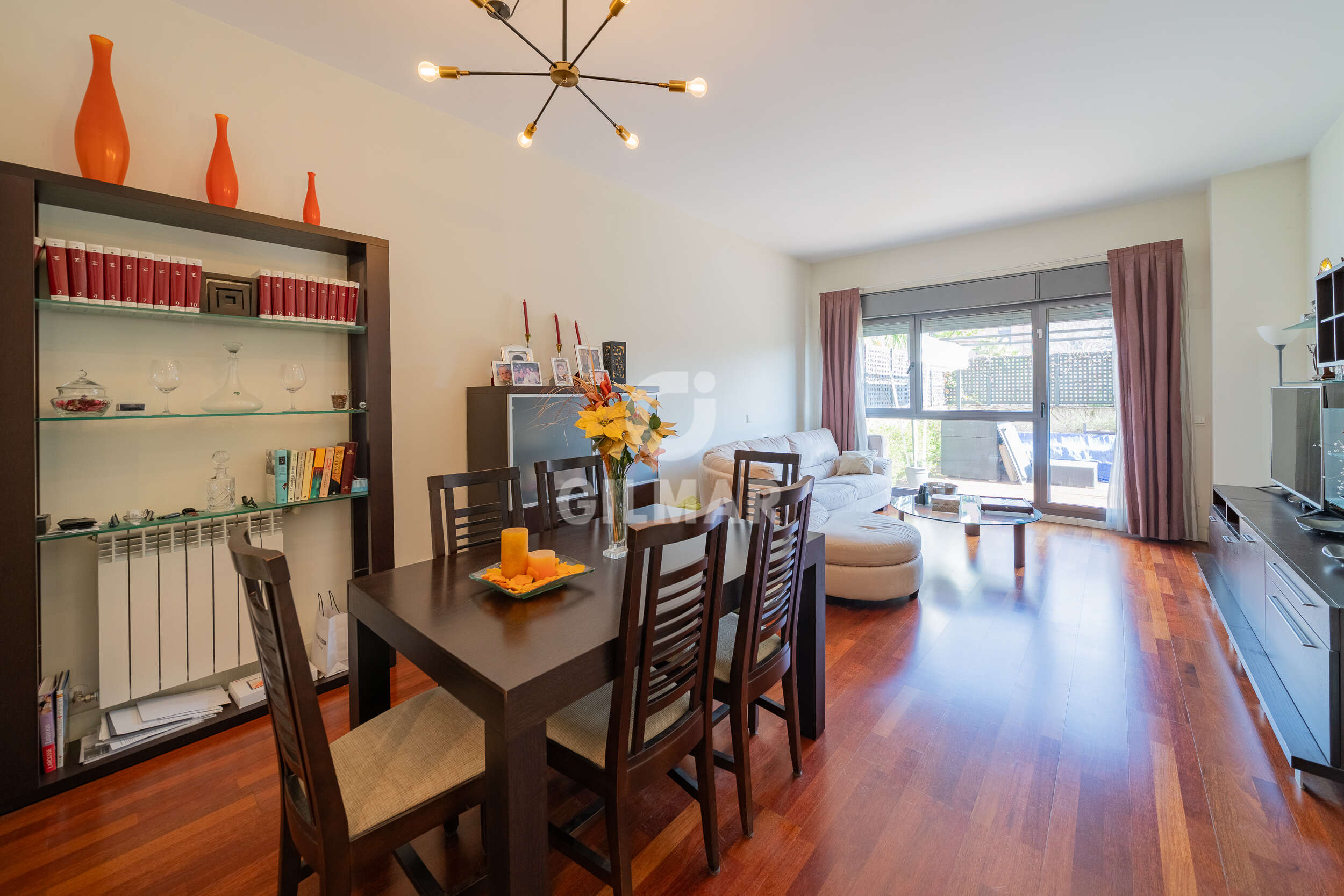 Piso · 138 m² · 3 dorm