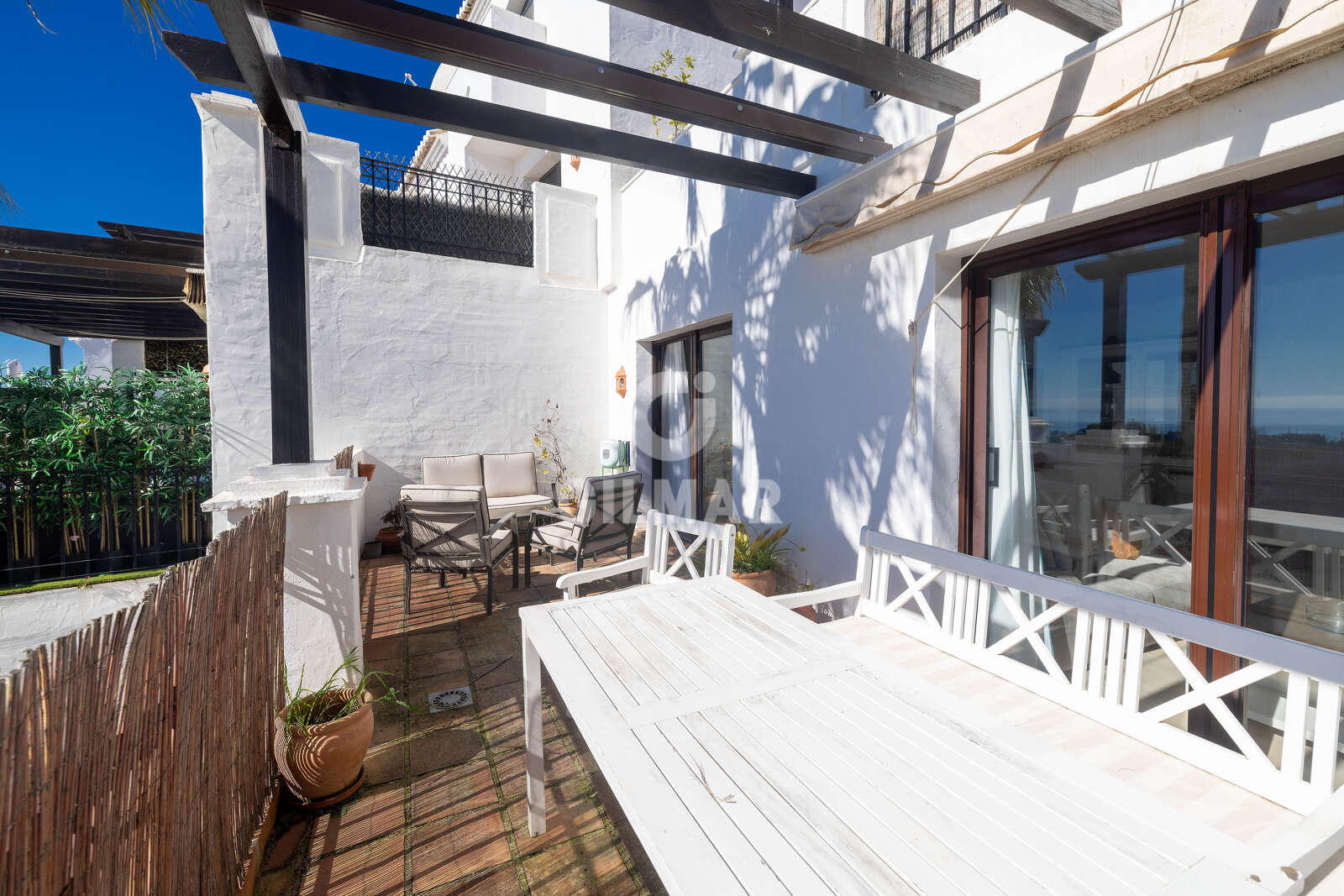Property slider Gilmar