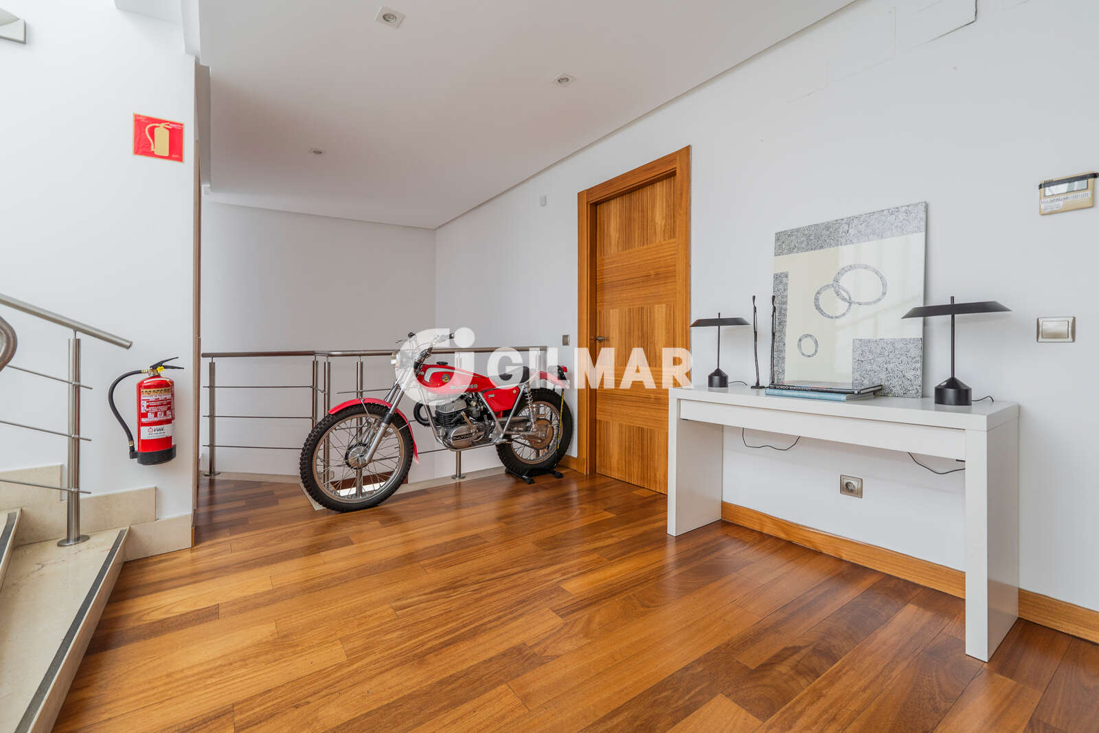 Property slider Gilmar