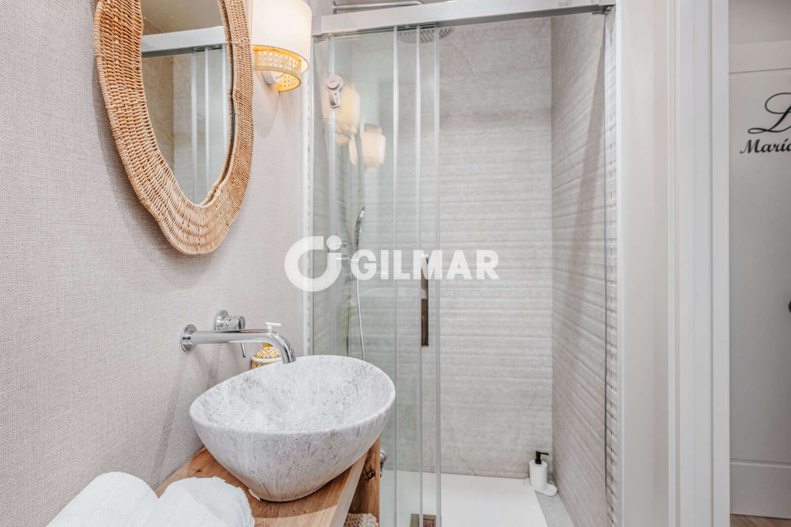 Property slider Gilmar