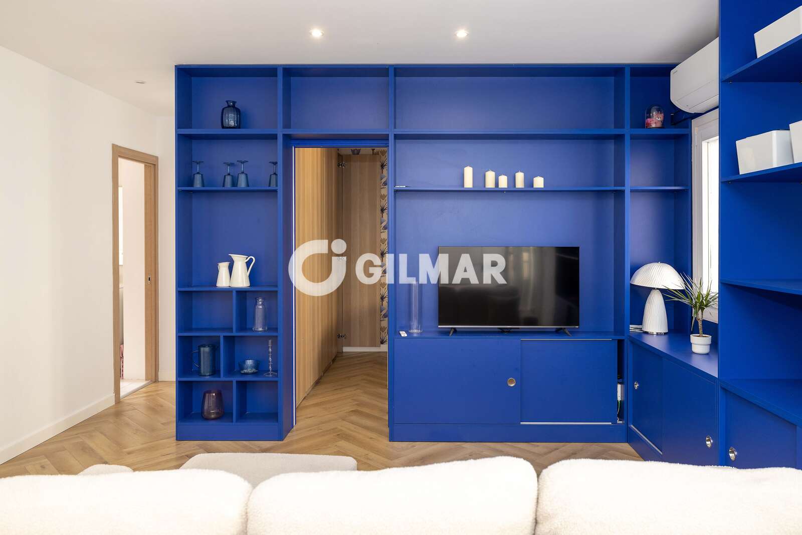 Property slider Gilmar