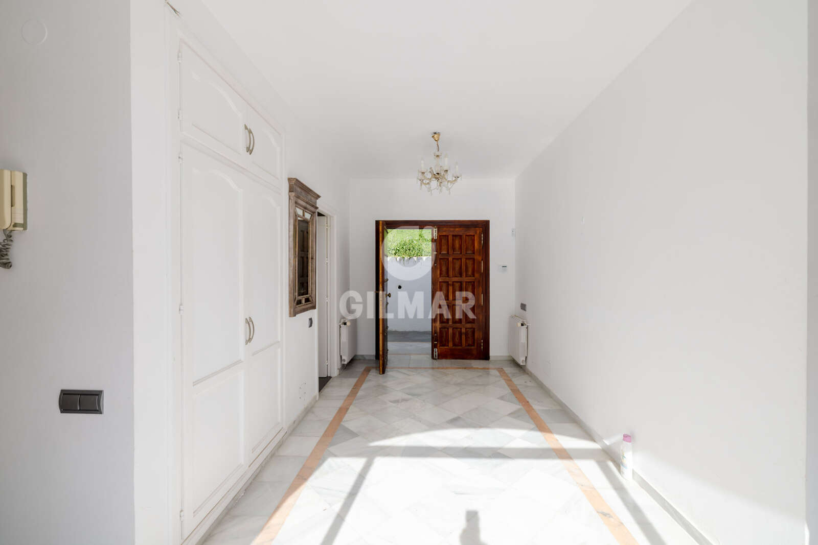 Property slider Gilmar