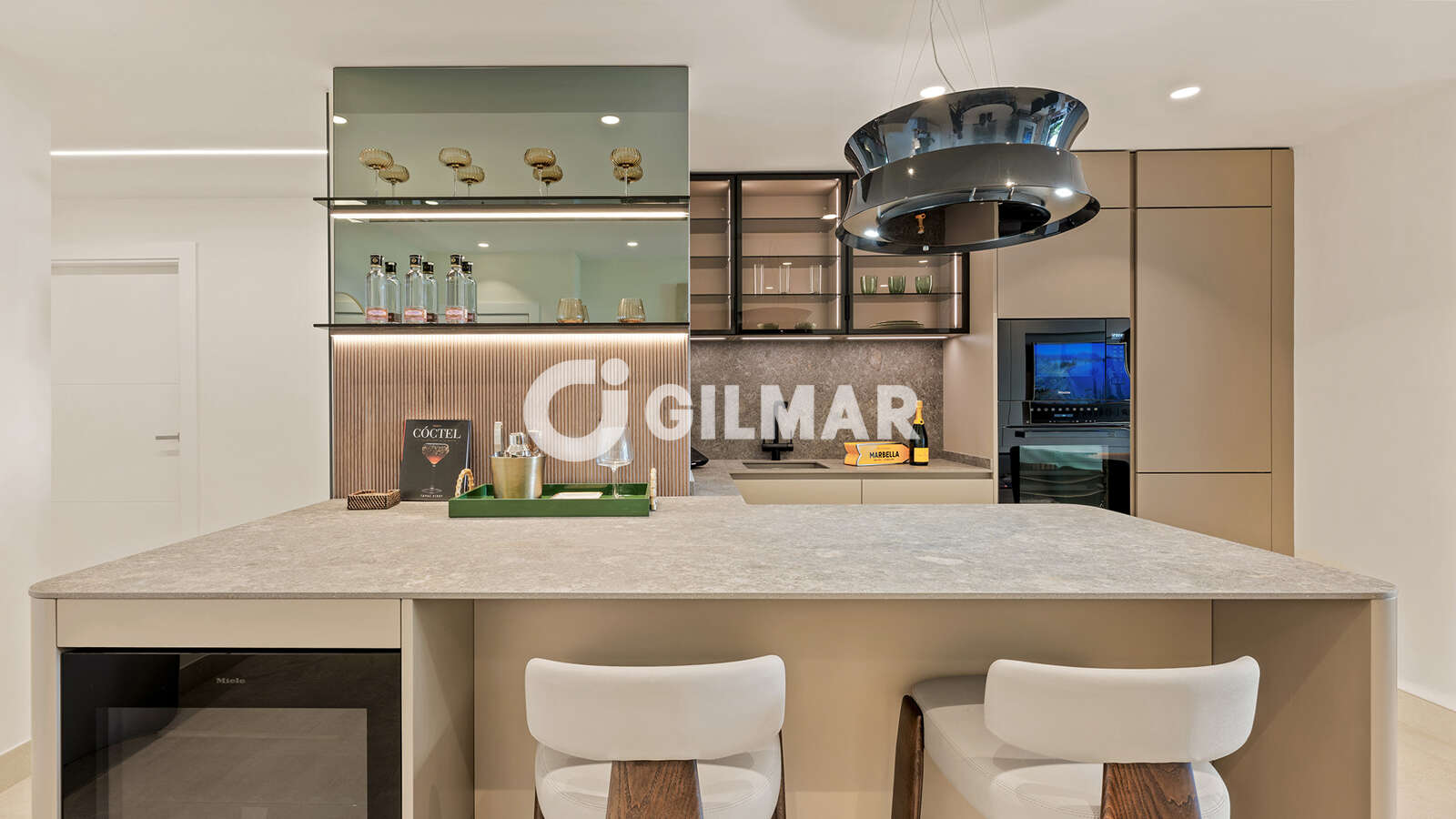 Property slider Gilmar